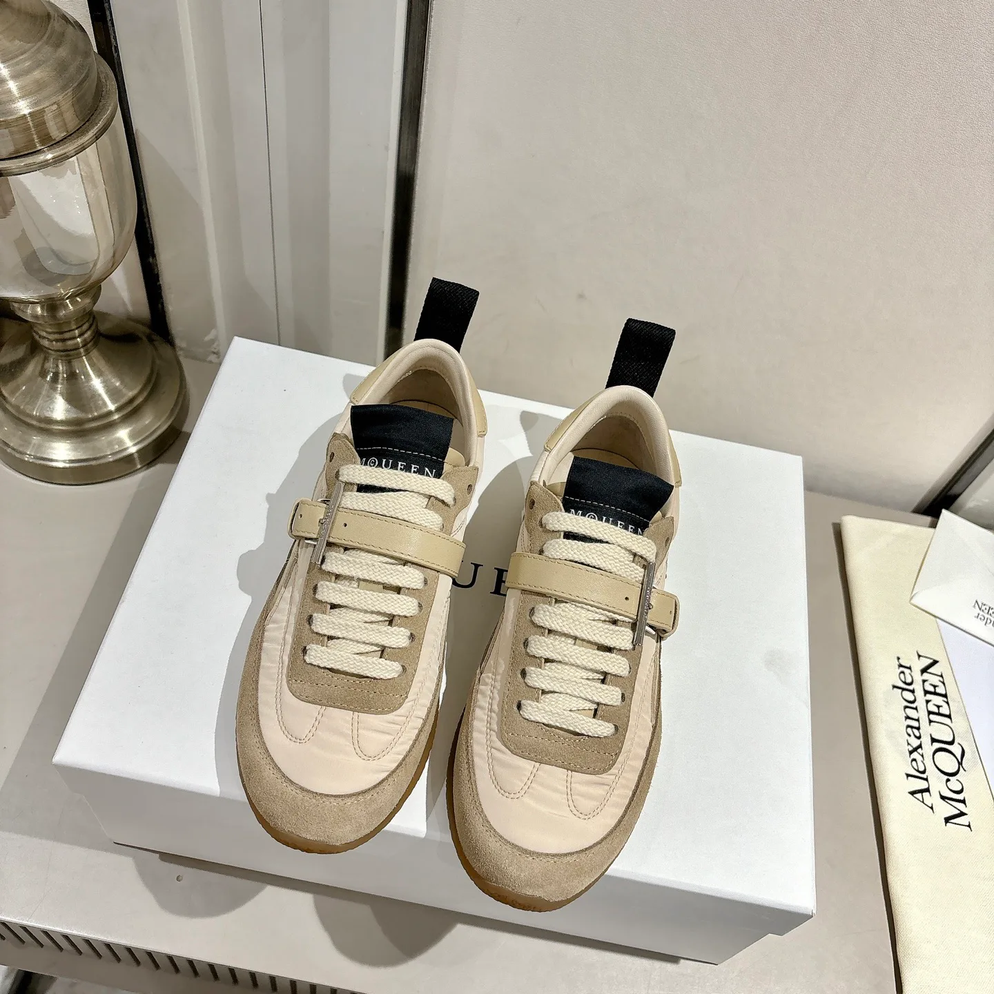 Кроссовки Женские Alexander Mcqueen 8979819