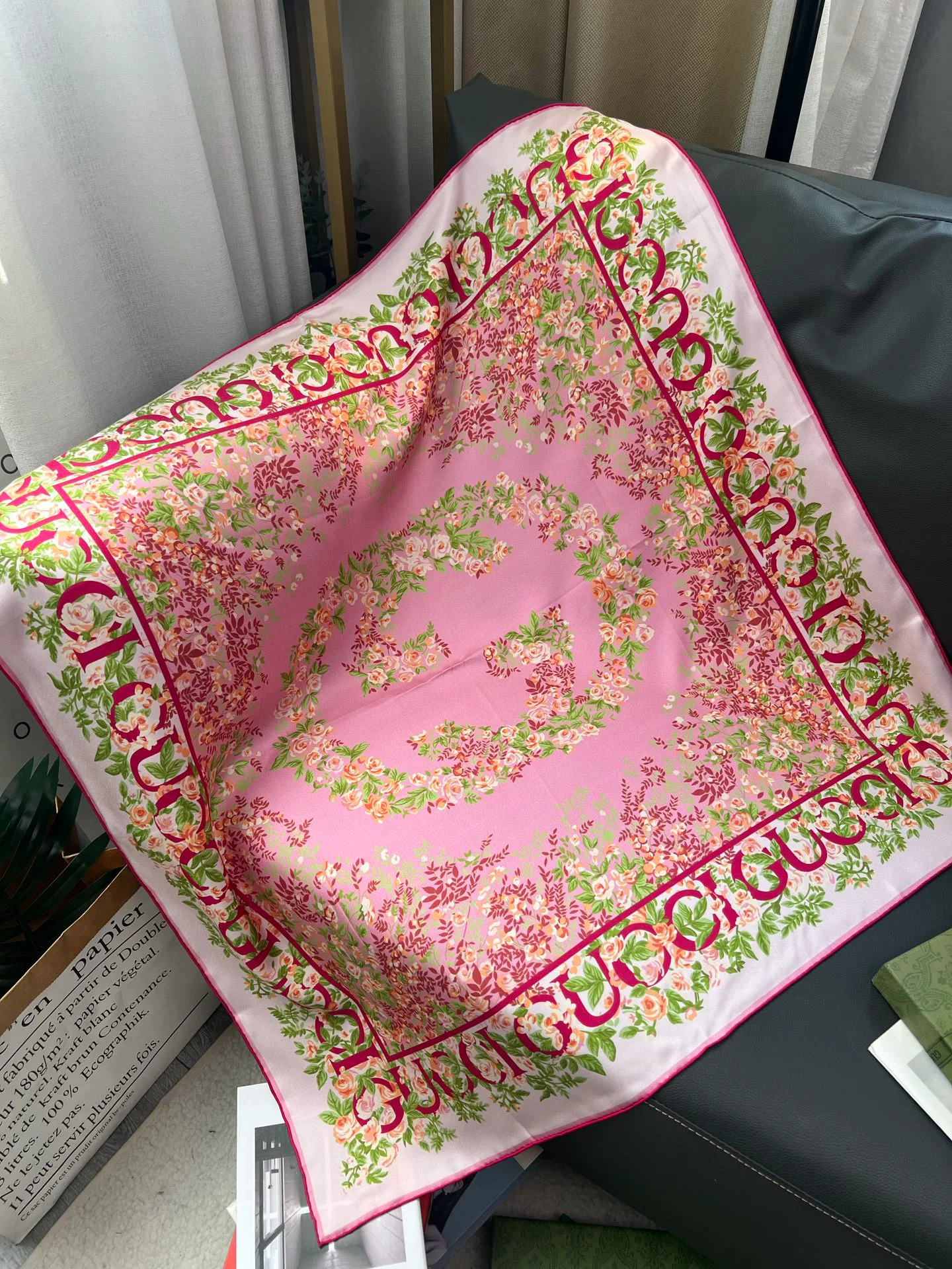 Платки Gucci 11527336