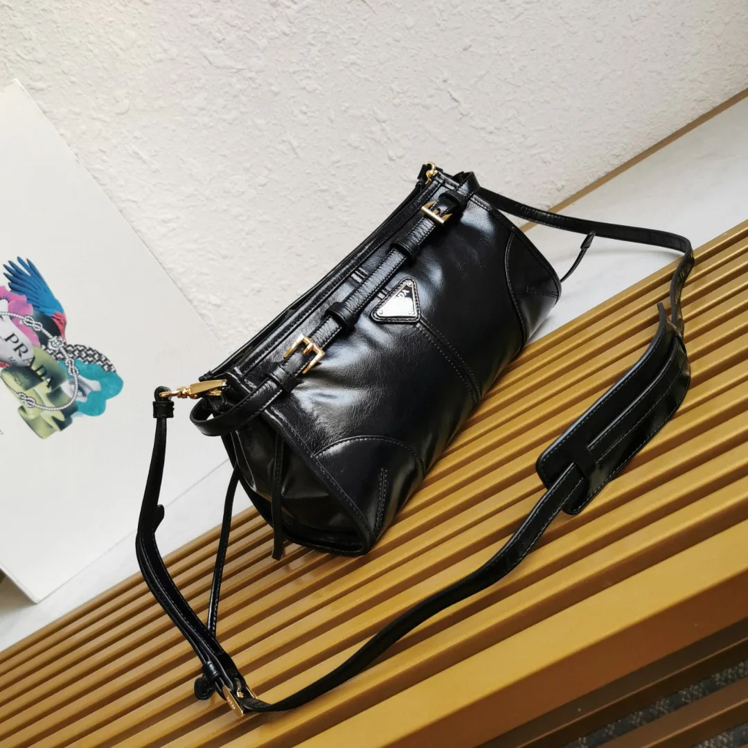 Сумки На Ремне Женские Prada 10644764
