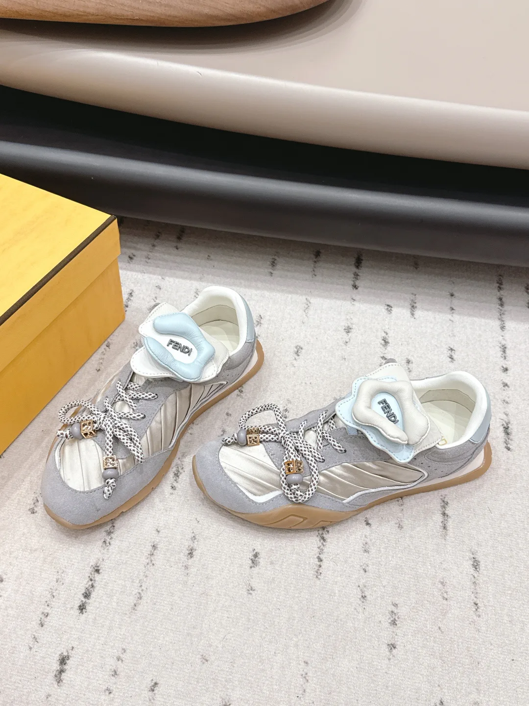 Кеды Женские Fendi 12156466