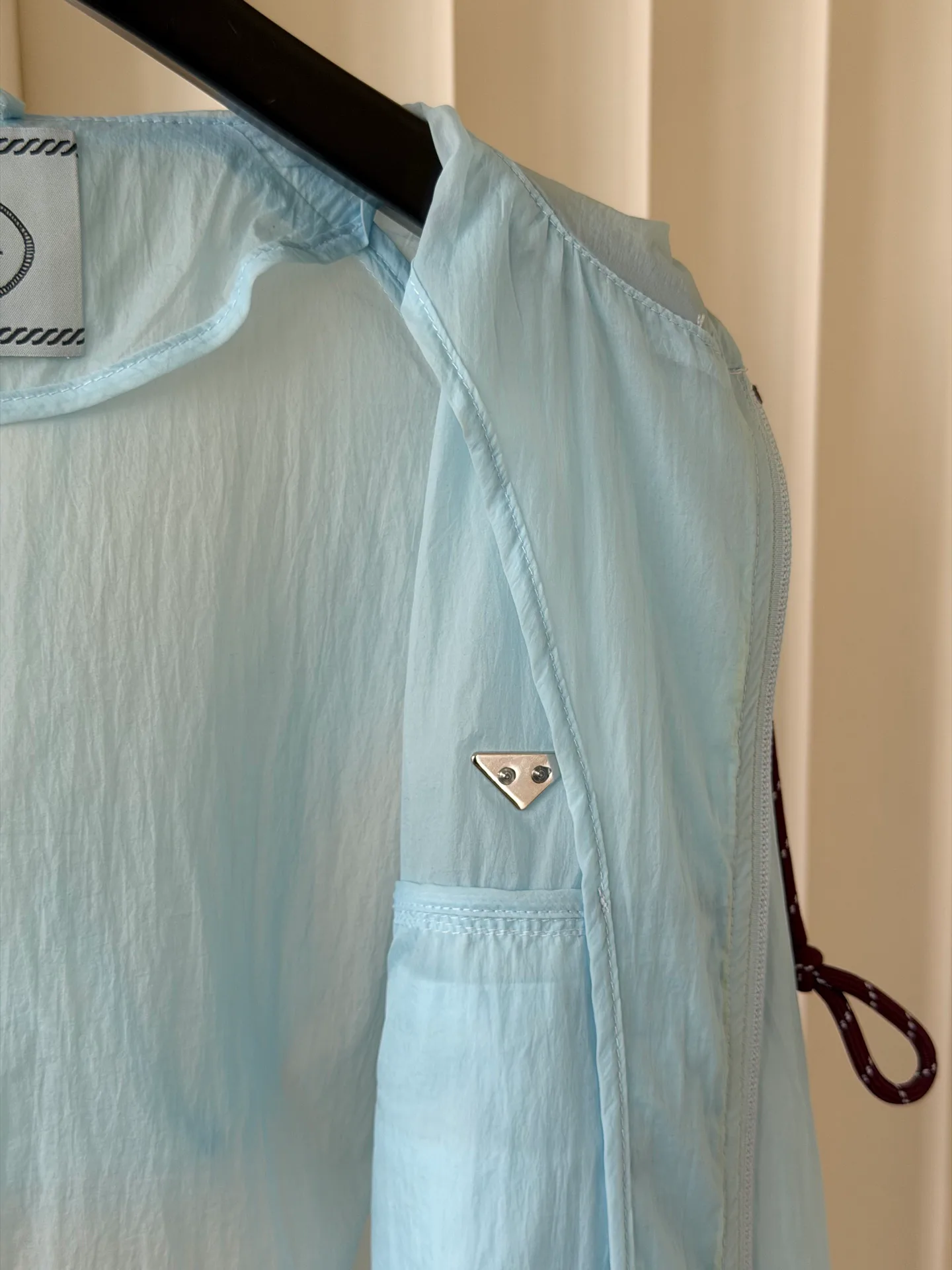 Куртки И Пуховики Женские Prada 17612842