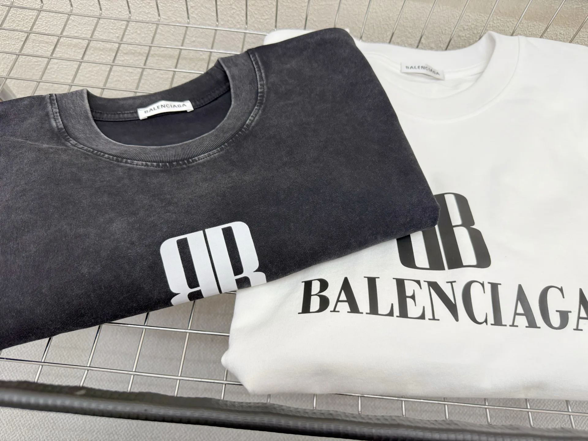 Футболки Женские Balenciaga 1859780