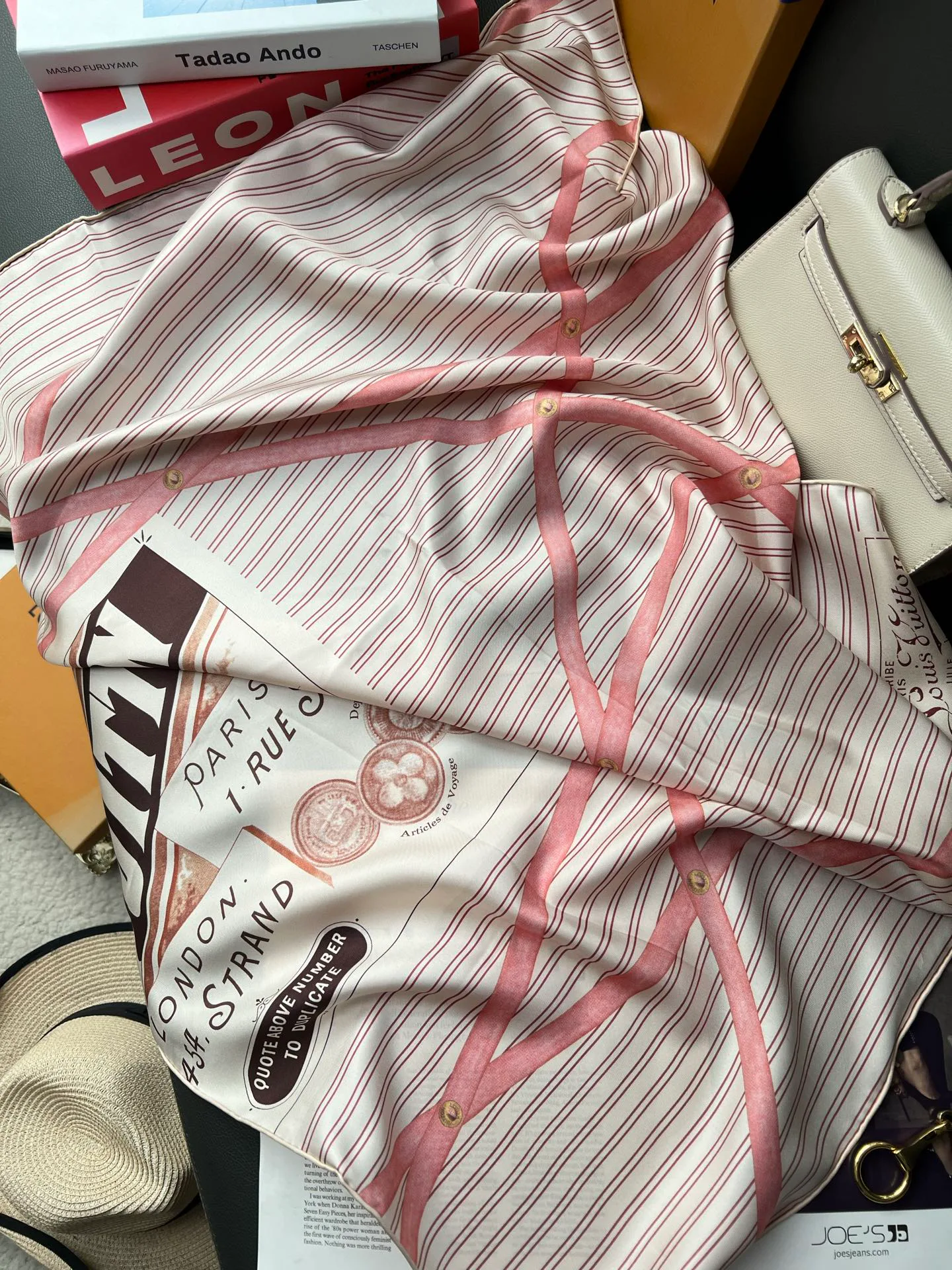 Платки Louis Vuitton 13478526