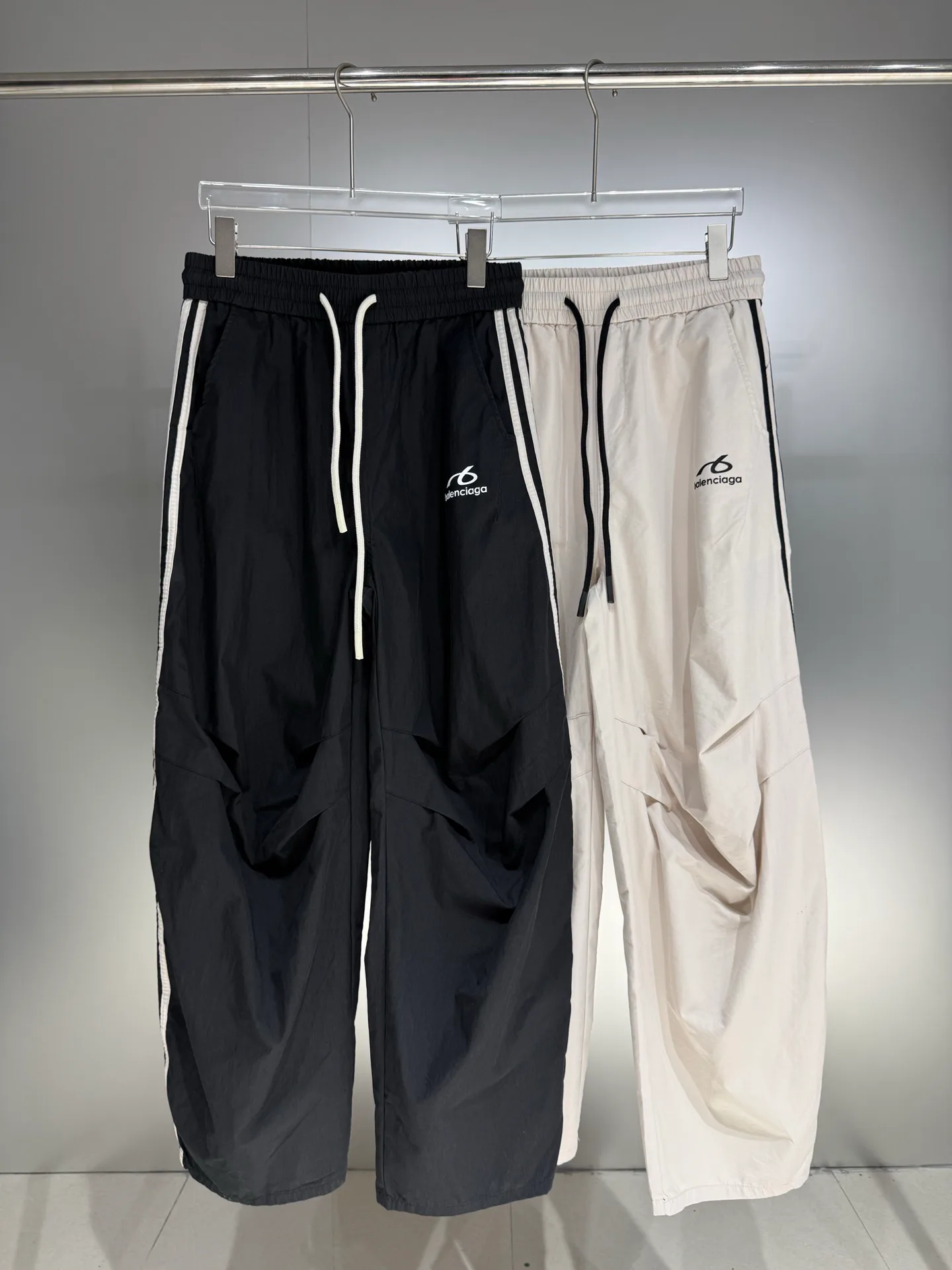 Брюки Мужские Balenciaga 10426287