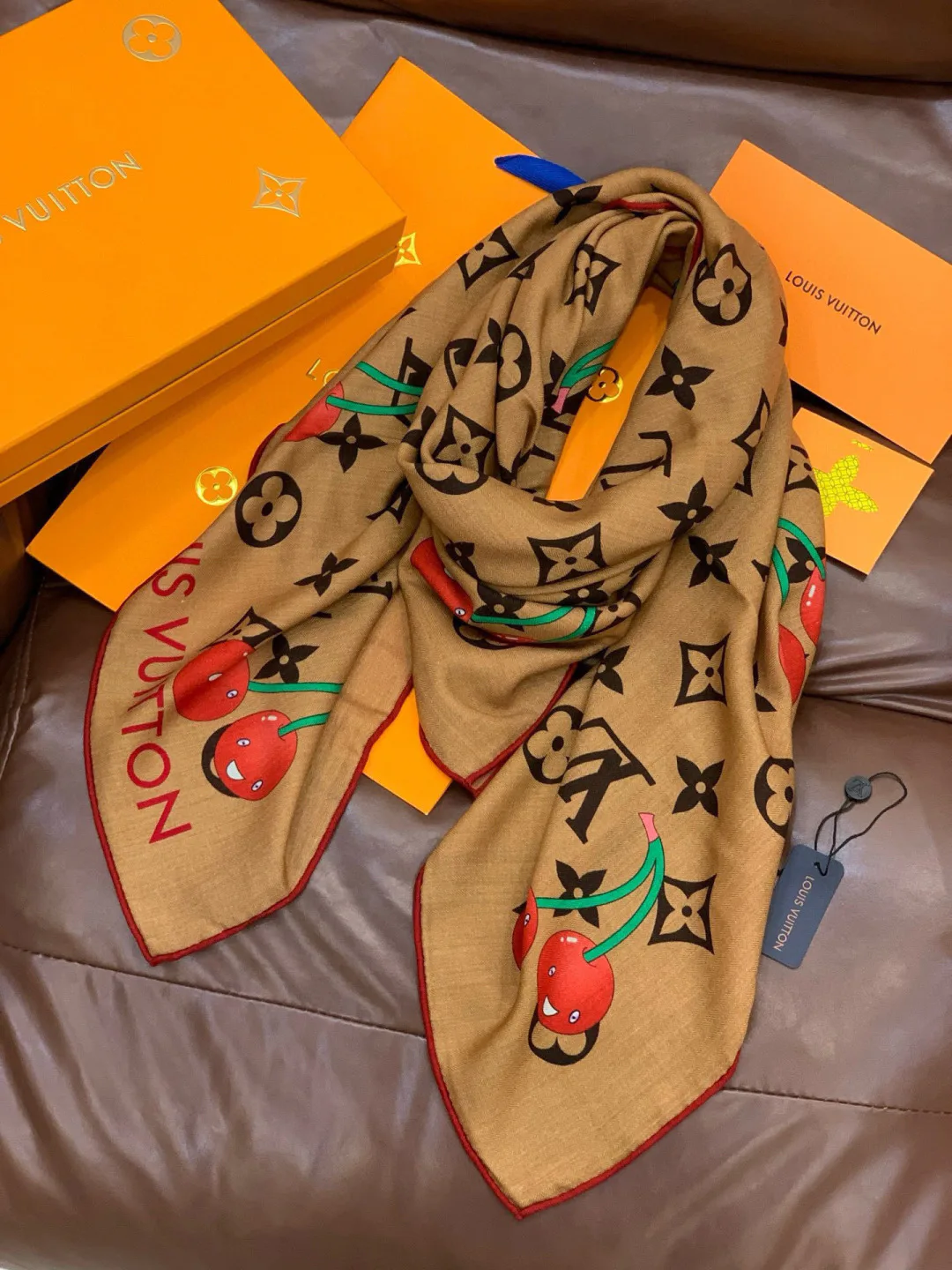 Платки Louis Vuitton 895207