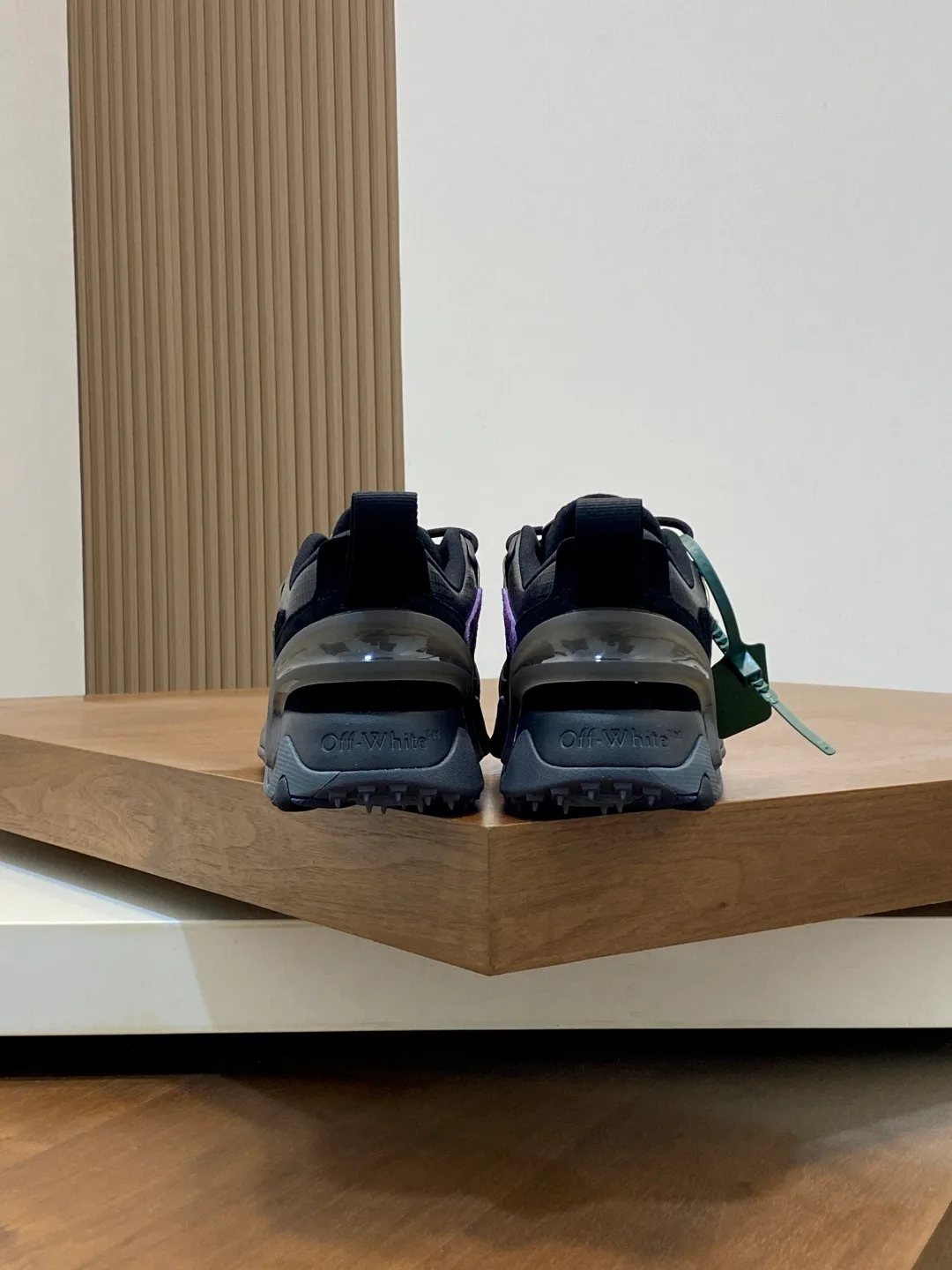 Кроссовки Женские Off-White 12842871