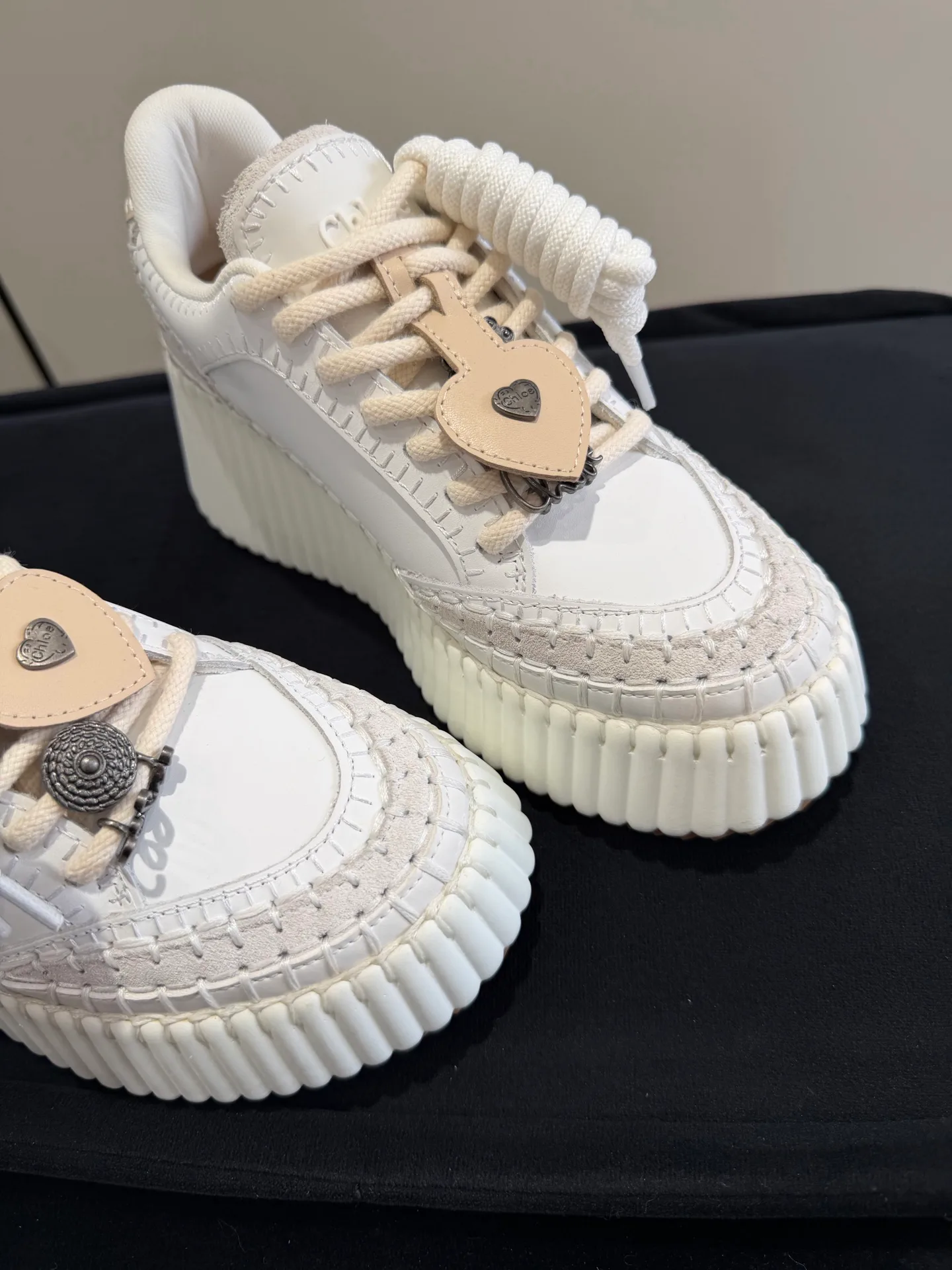 Кроссовки Женские Chloe 18420831