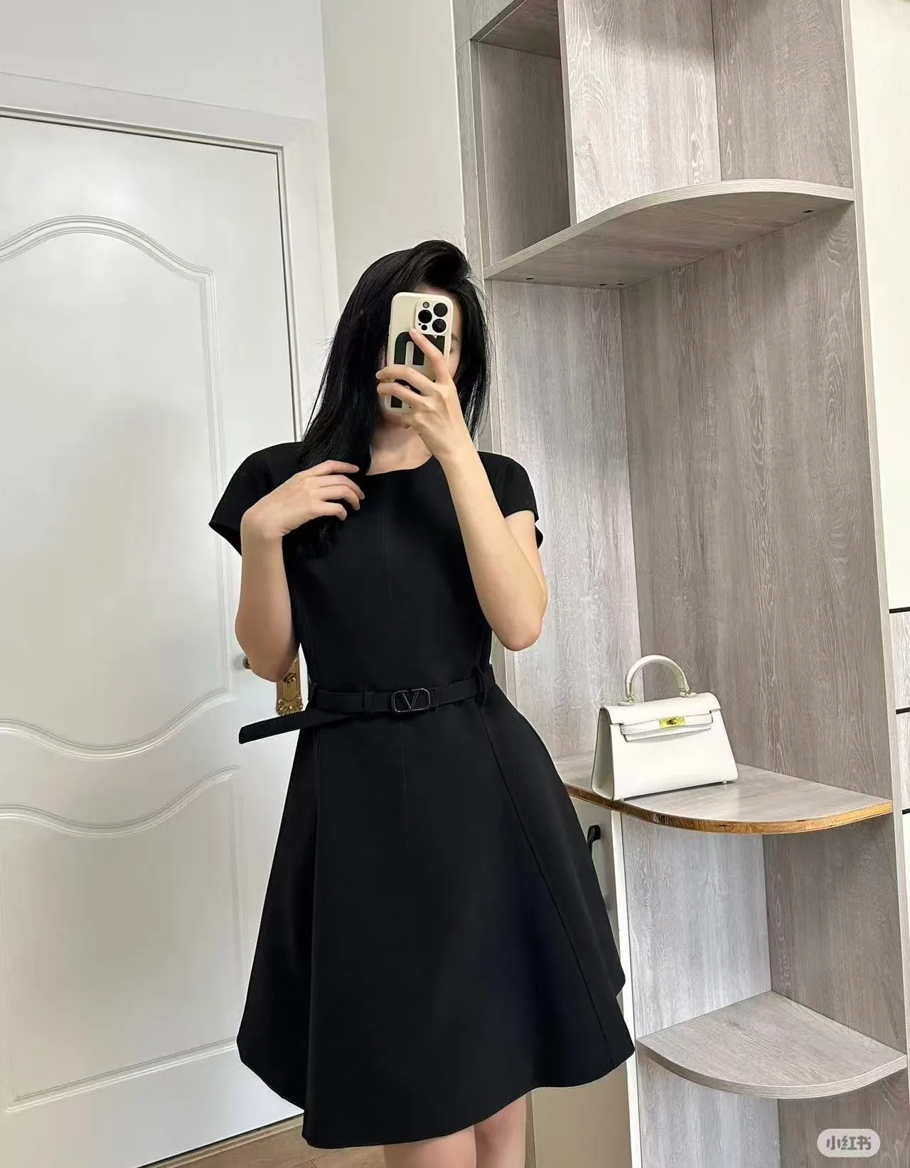 Платья Женские Valentino 17340570