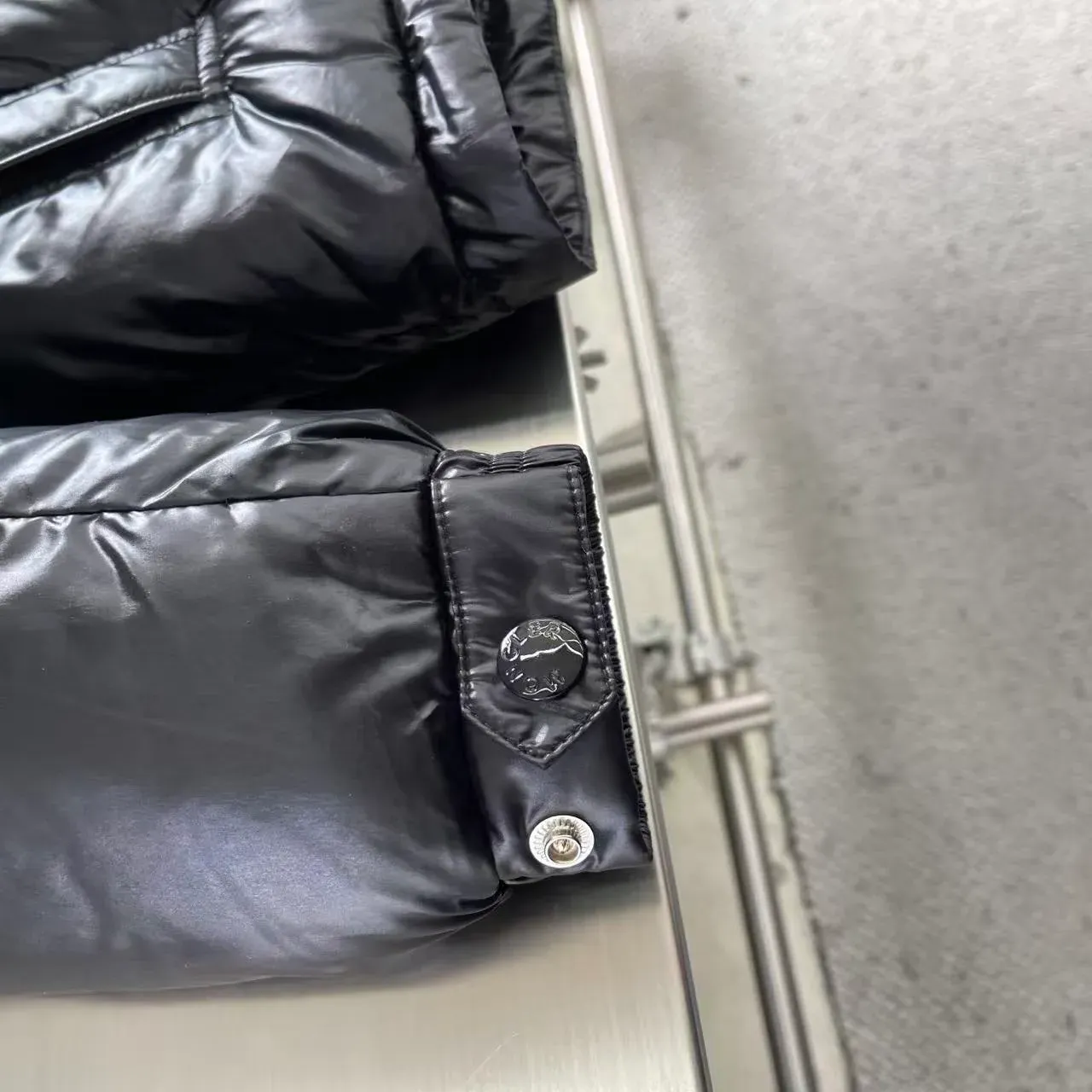 Куртки И Пуховики Мужские Moncler 819107