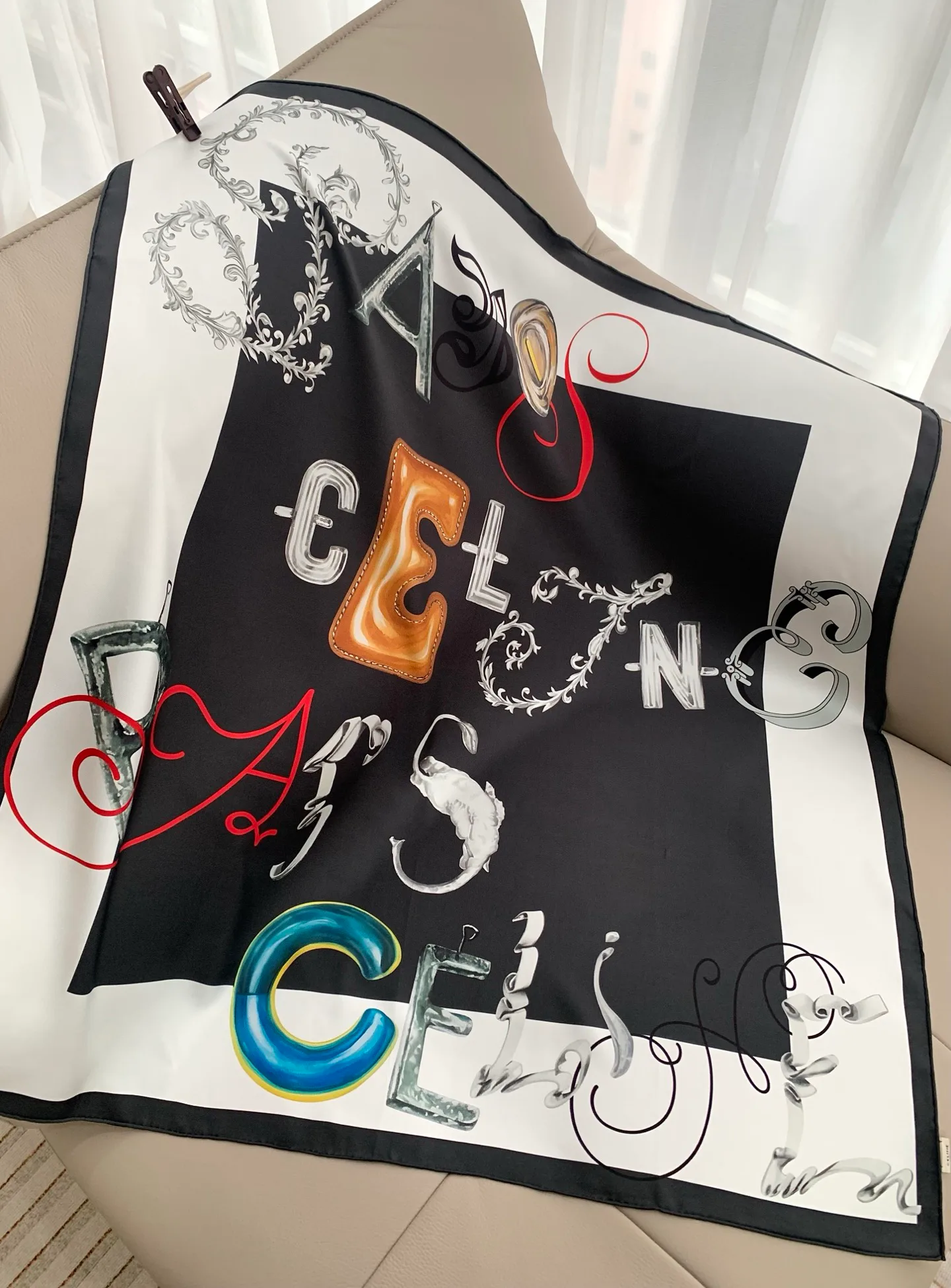 Платки Celine 18675518