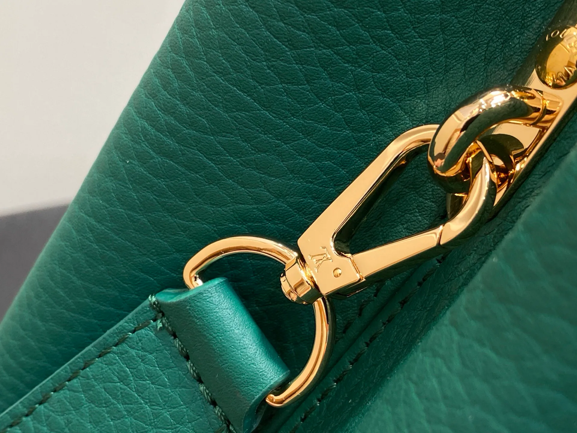 Классические Сумки Женские Louis Vuitton 13333532