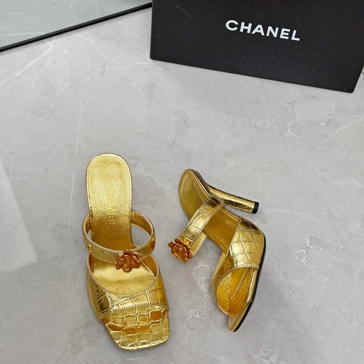 Босоножки Женские Chanel 17335030