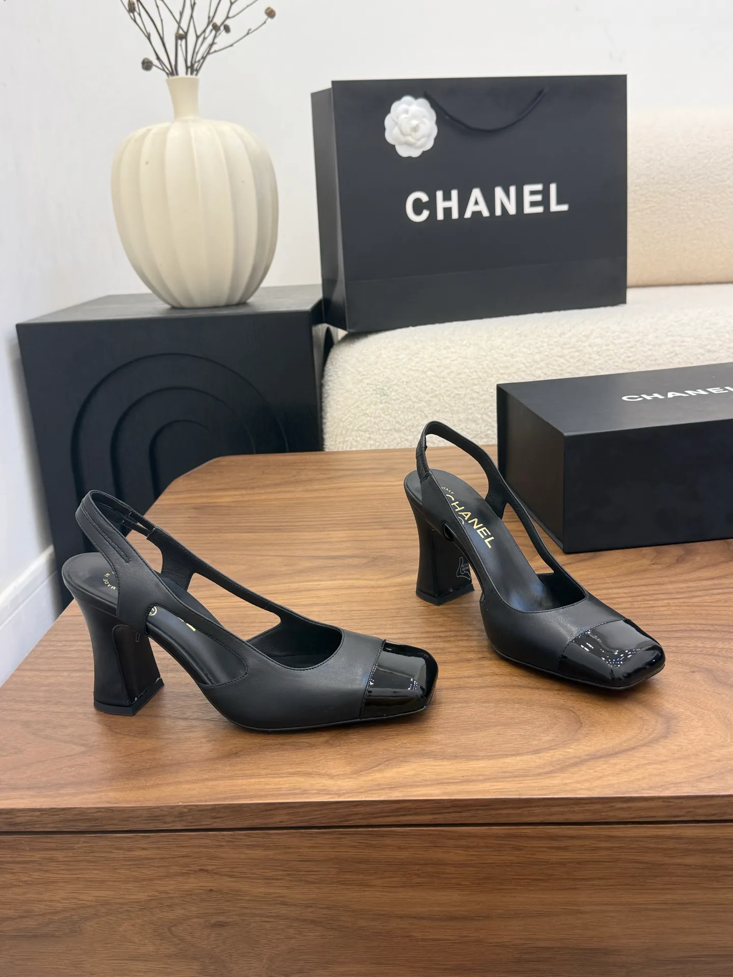 Туфли Женские Chanel 13230707