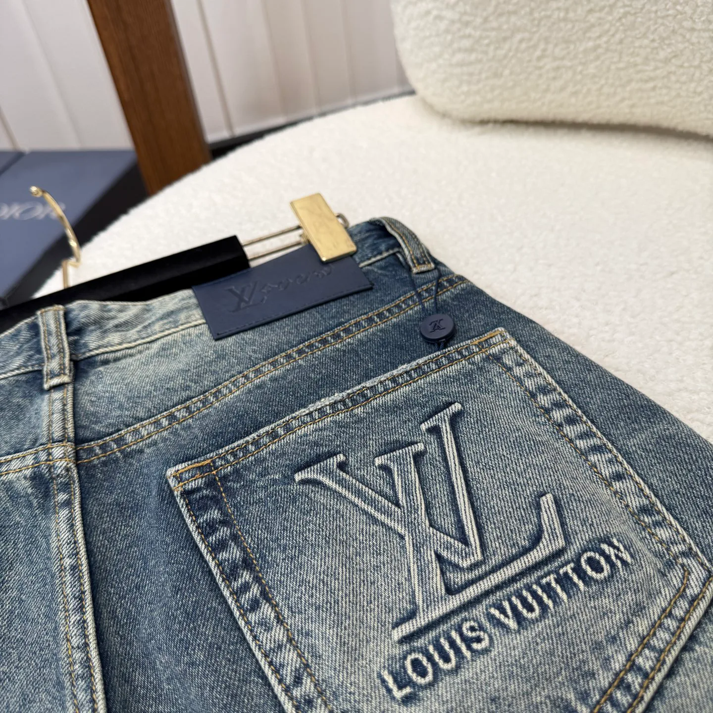 Джинсы Мужские Louis Vuitton 18029751