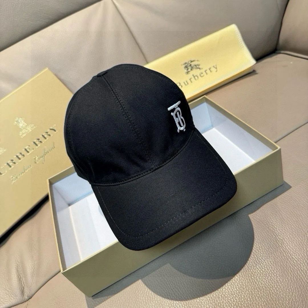 Головные Уборы Burberry 17604845