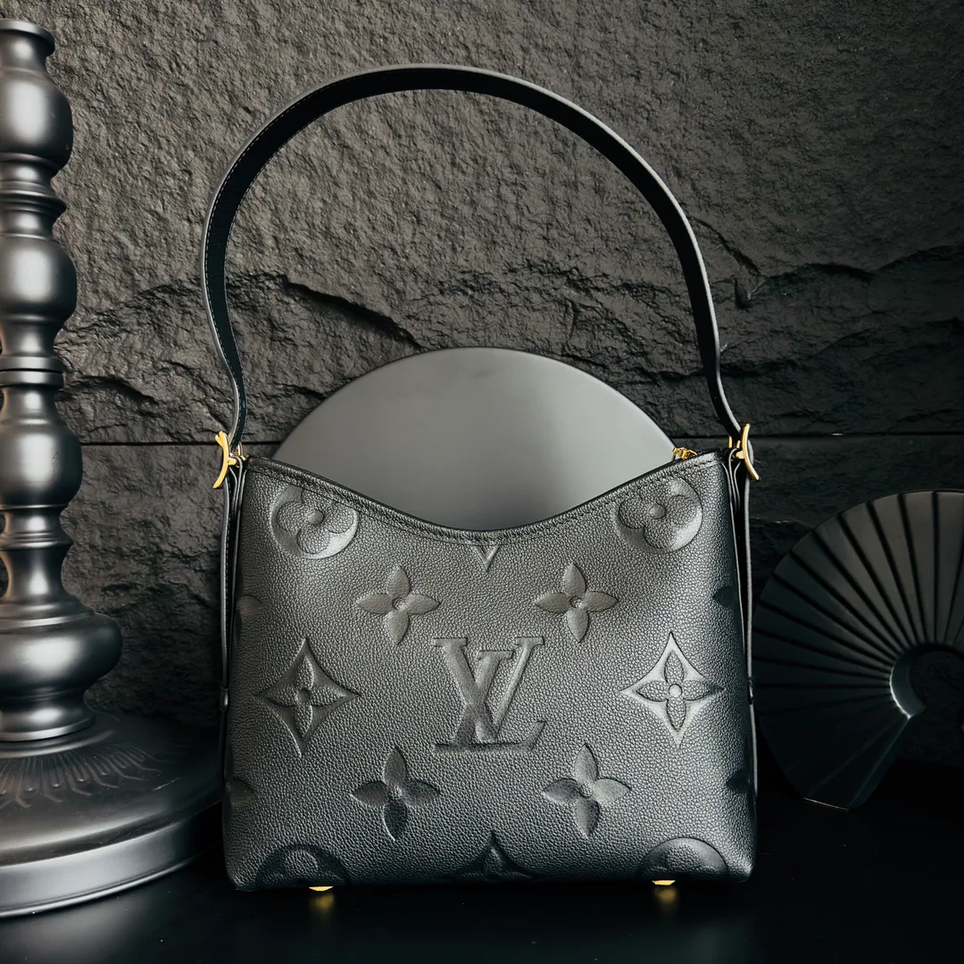 Сумки На Ремне Женские Louis Vuitton 923902