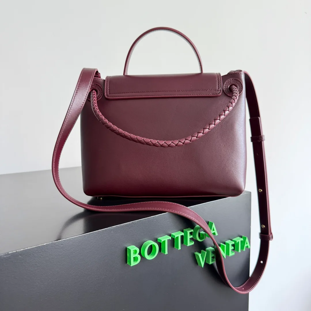 Сумки На Ремне Женские Bottega Veneta 645764