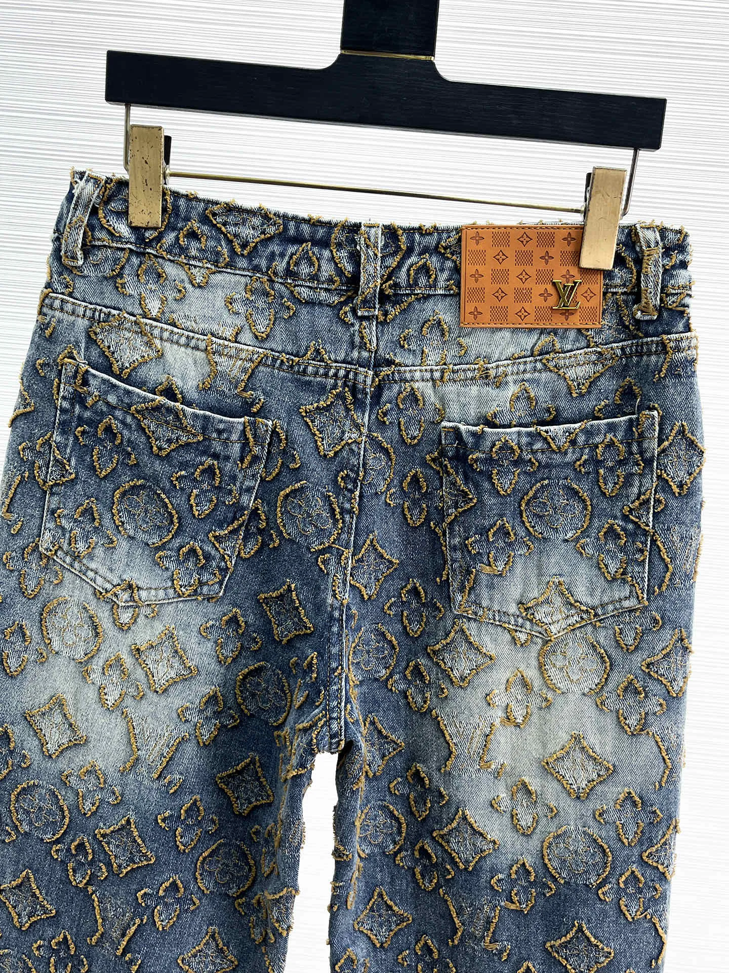 Джинсы Мужские Louis Vuitton 18596818