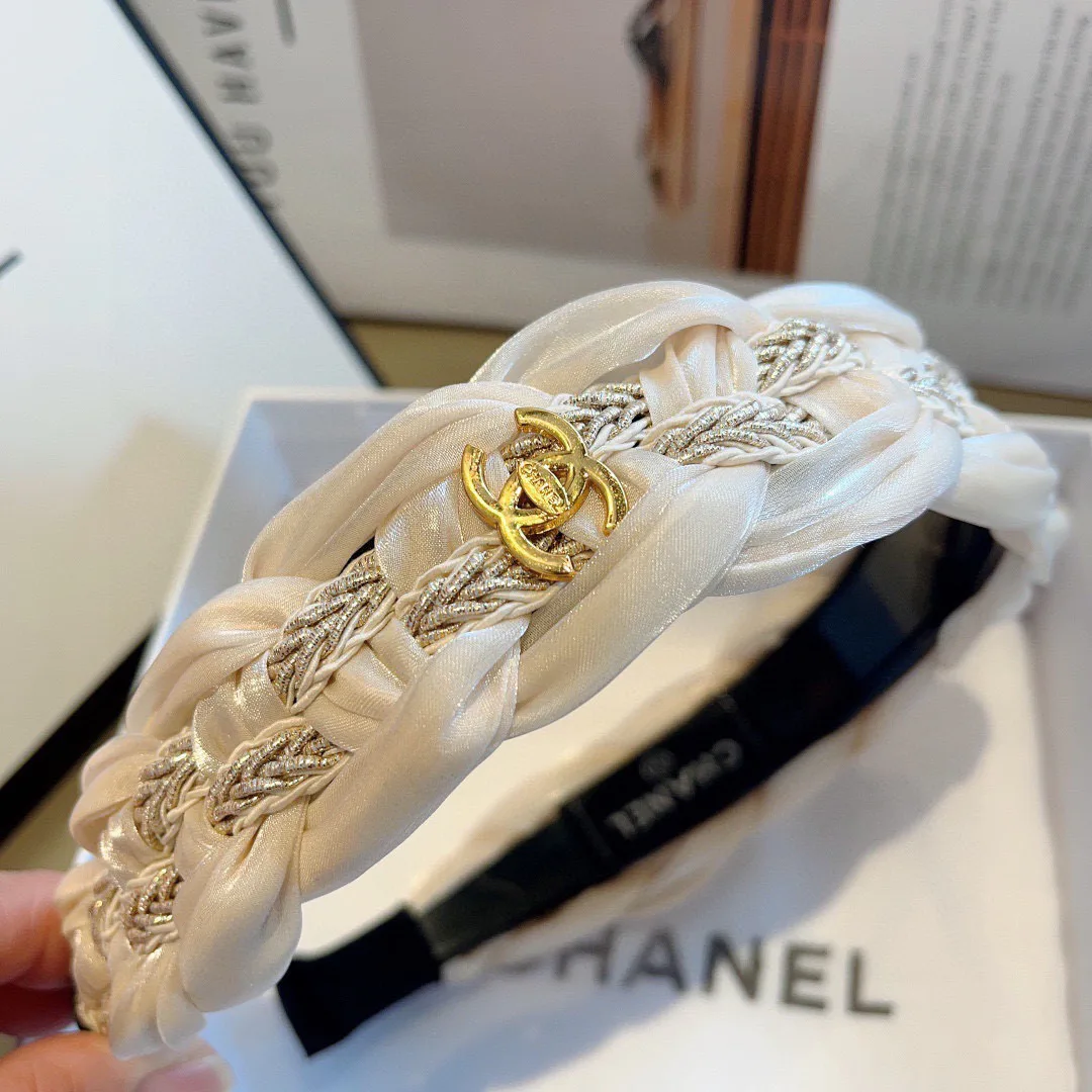 Головные Уборы Chanel 4715916