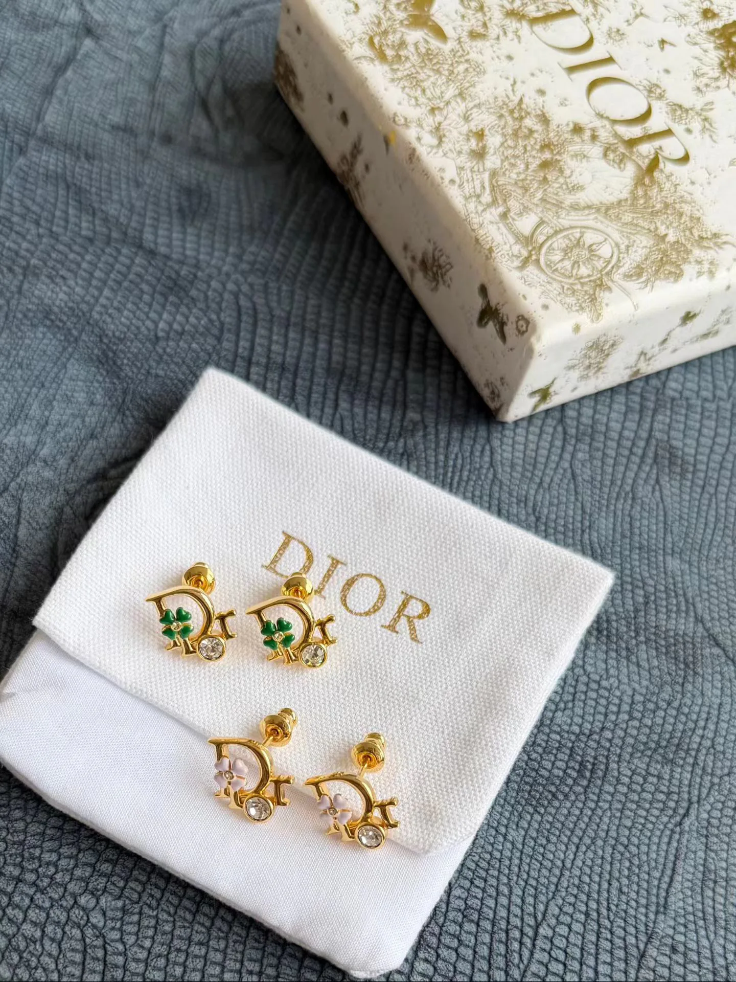 Бижутерия Christian Dior 17841376
