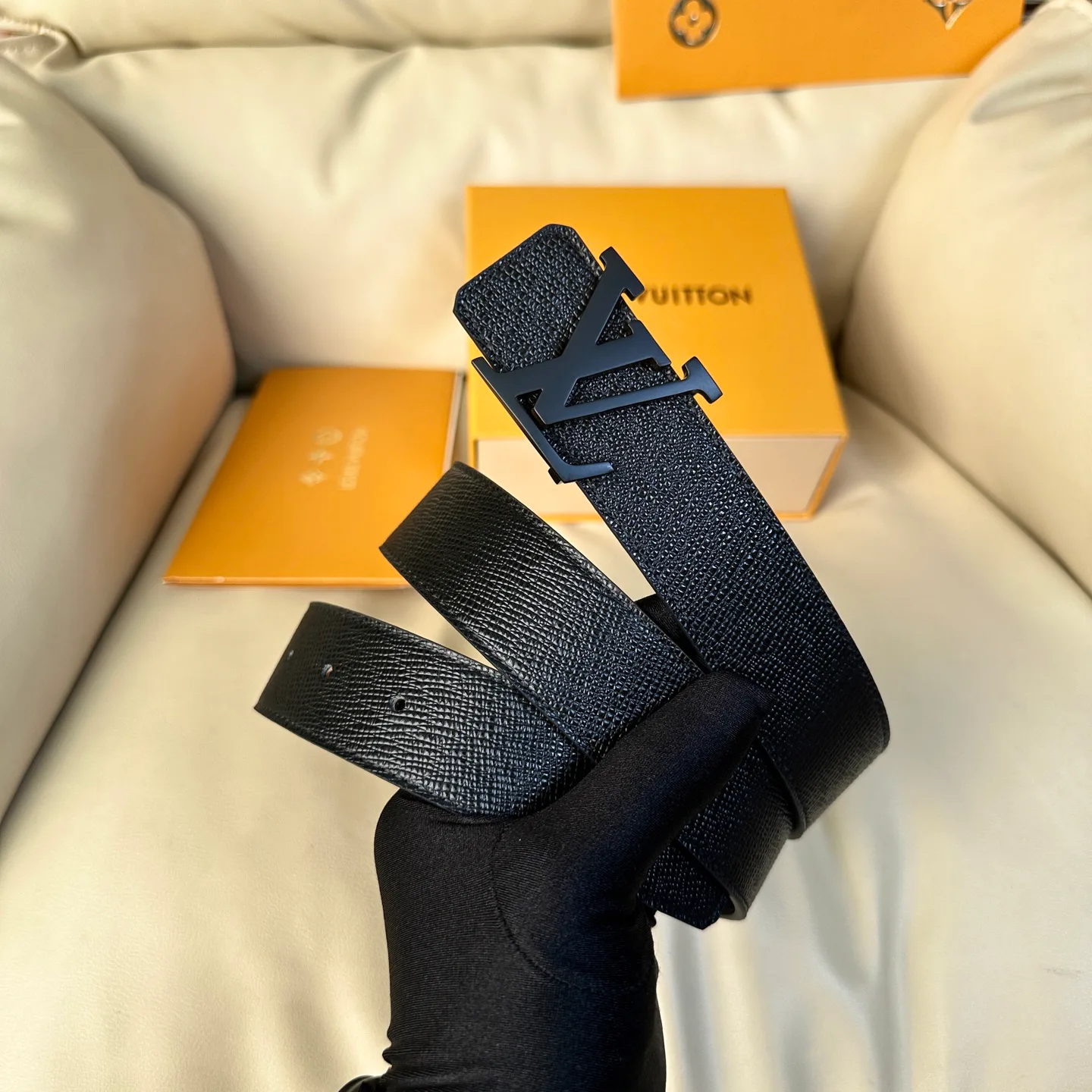 Ремни Louis Vuitton 11248620