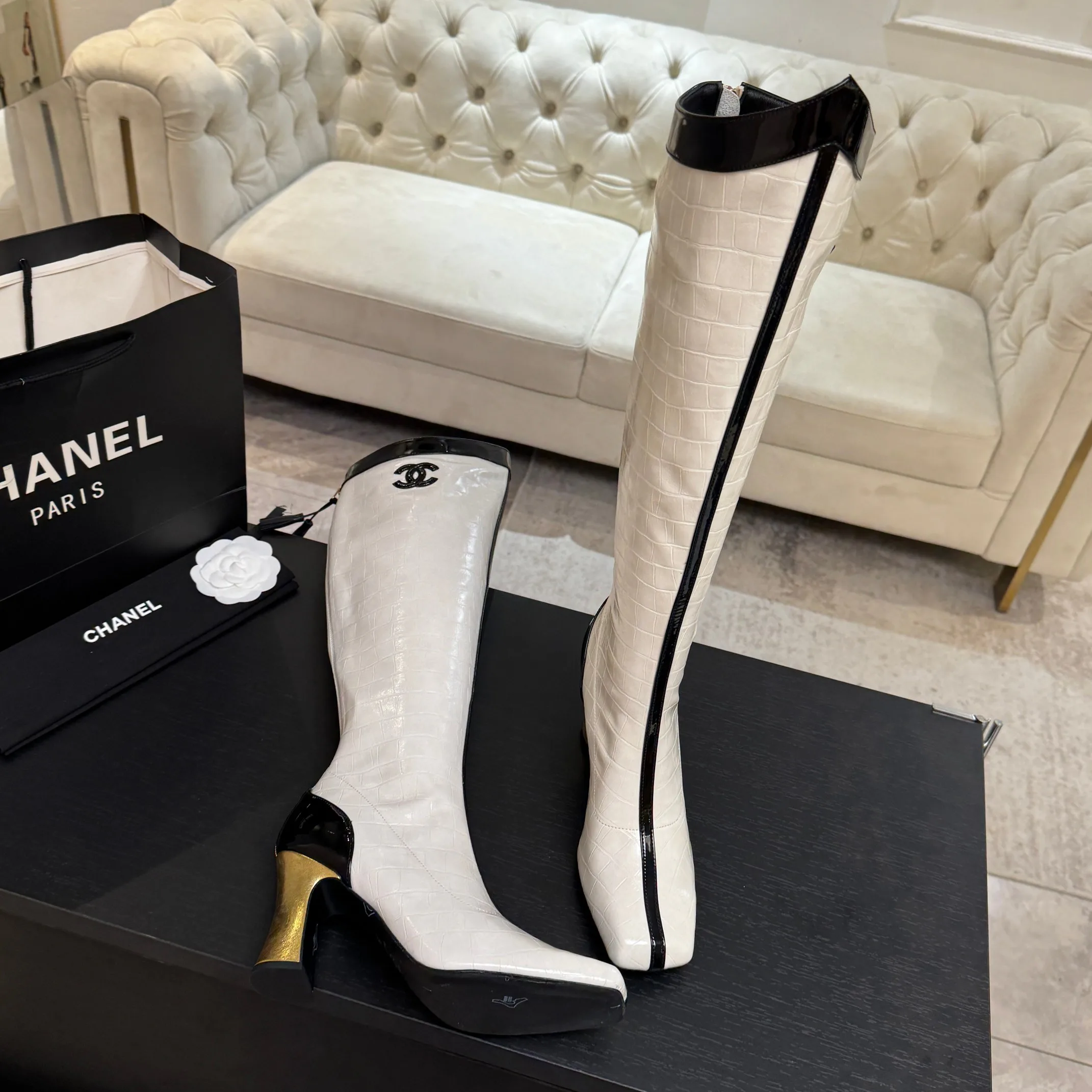 Сапоги Женские Chanel 17900009