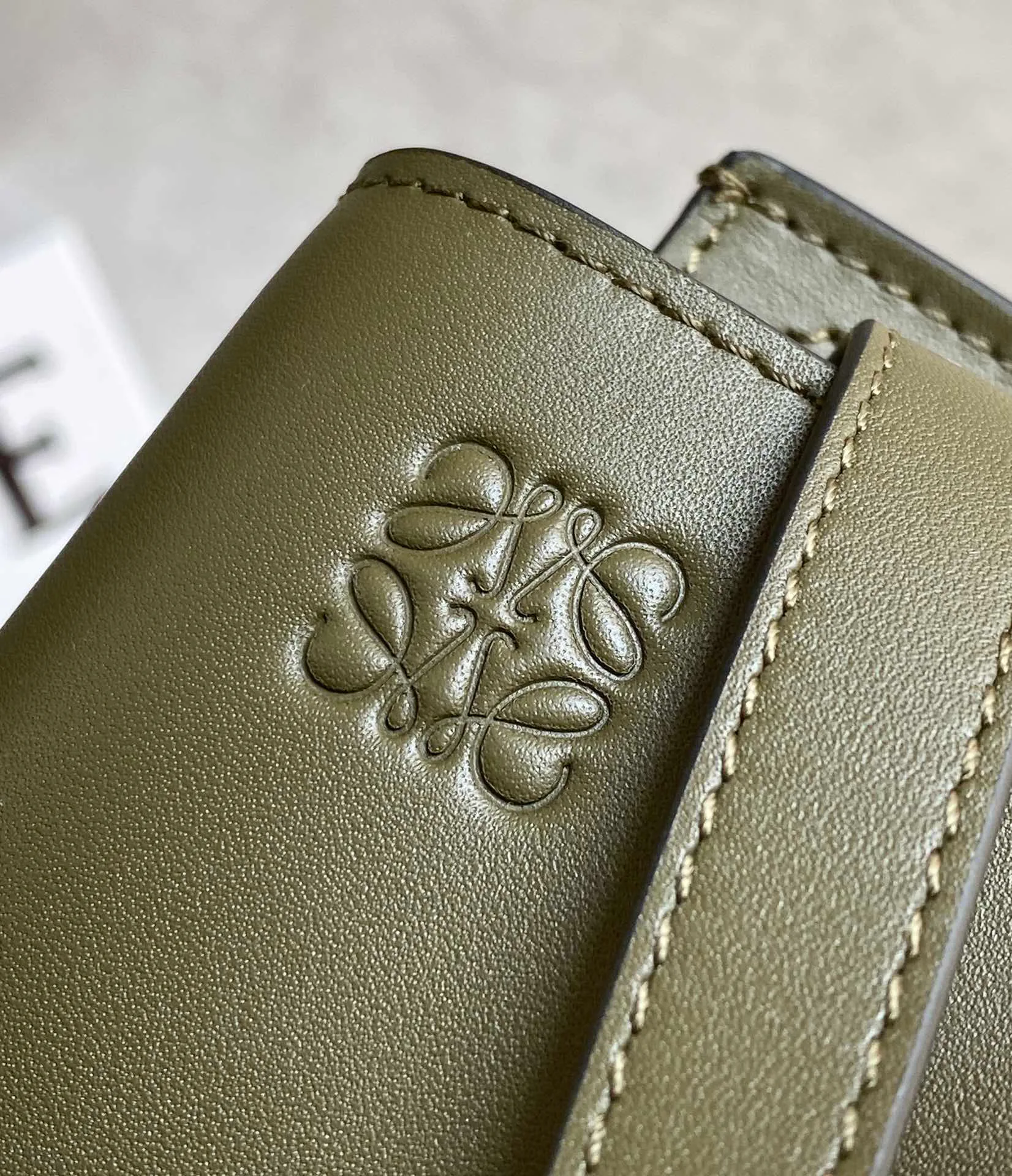 Сумки На Ремне Женские Loewe 11402880