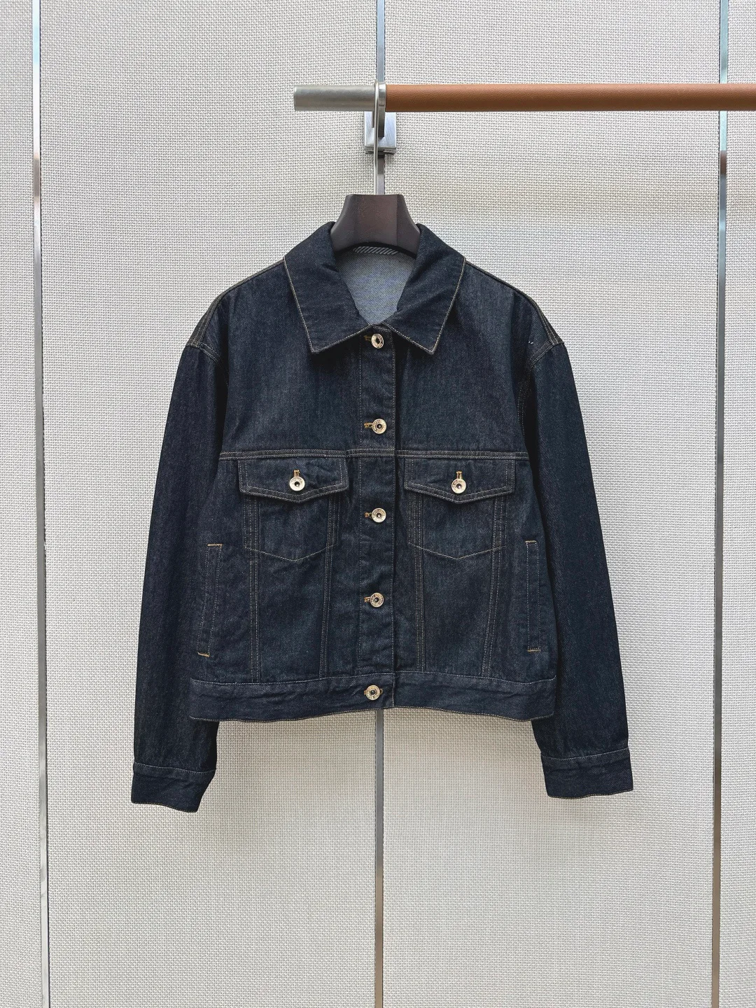 Куртки И Пуховики Женские Brunello Cucinelli 19743131