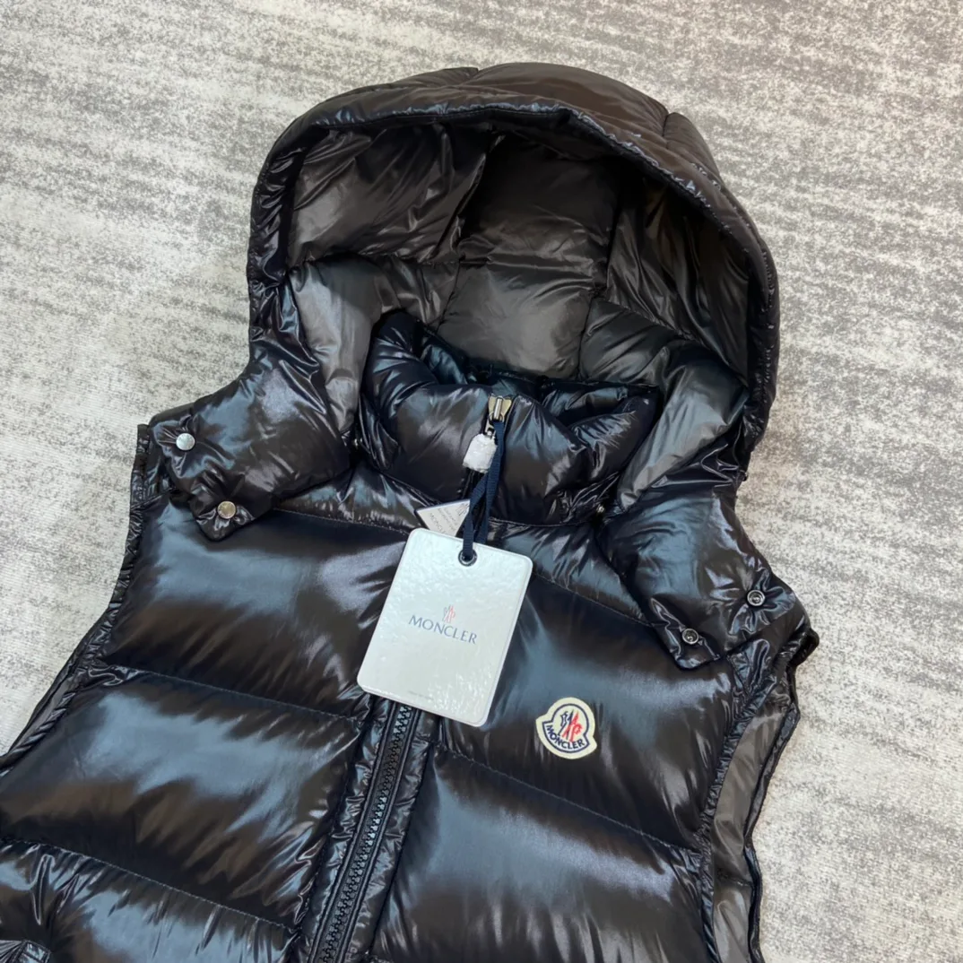 Куртки И Пуховики Женские Moncler 18134012