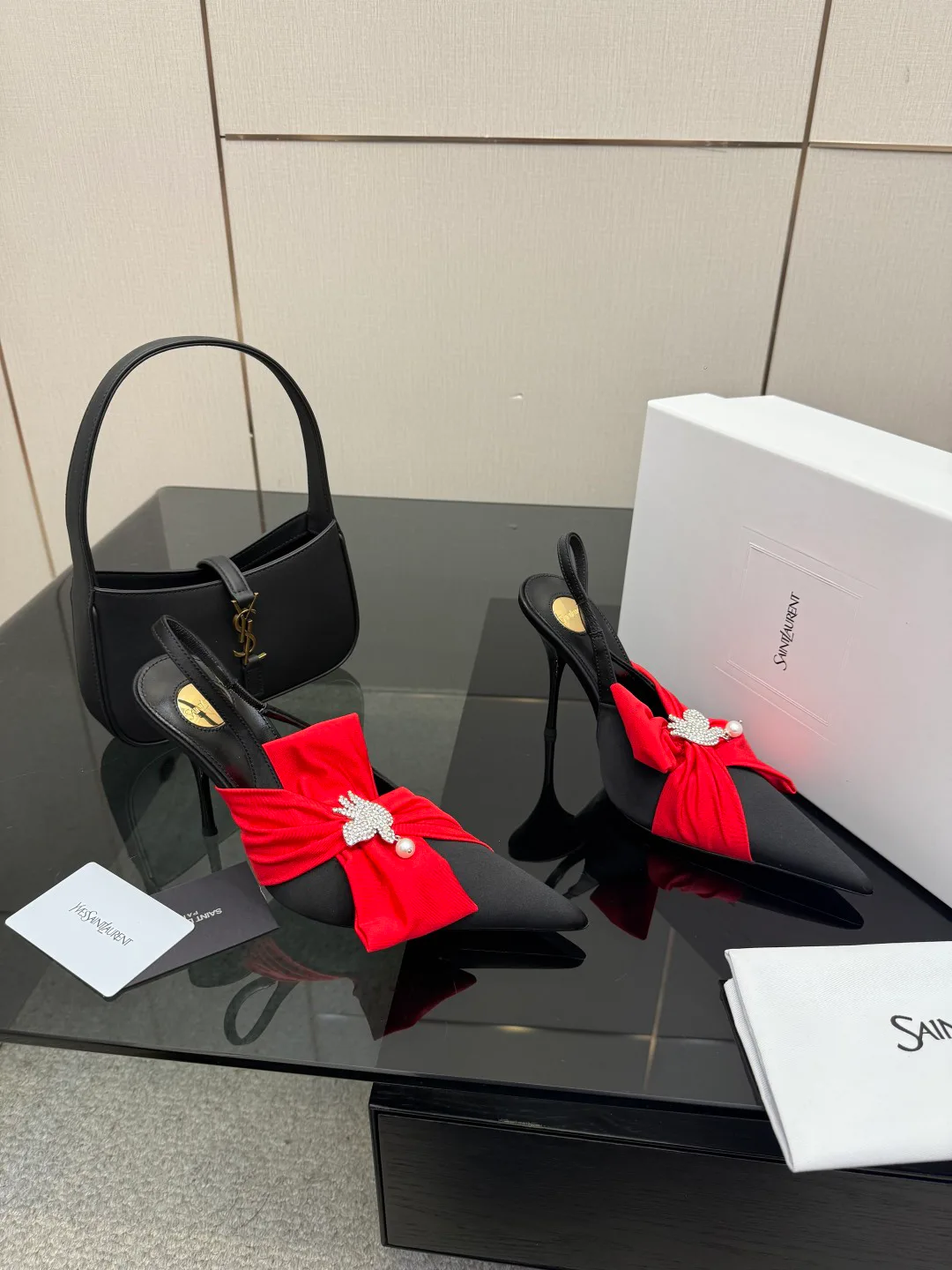 Туфли Женские Saint Laurent 2597137