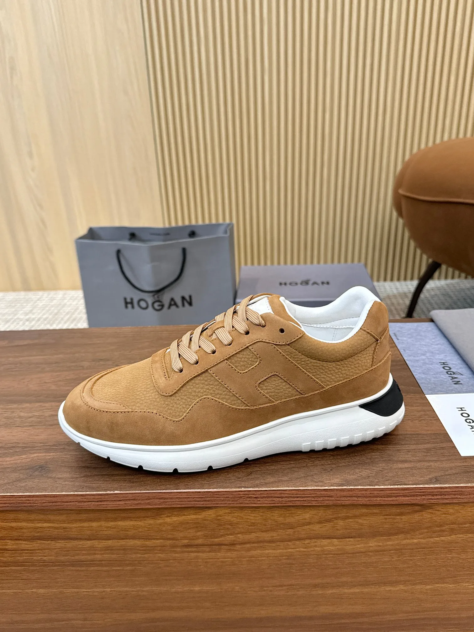 Кроссовки Женские Hogan 12835351