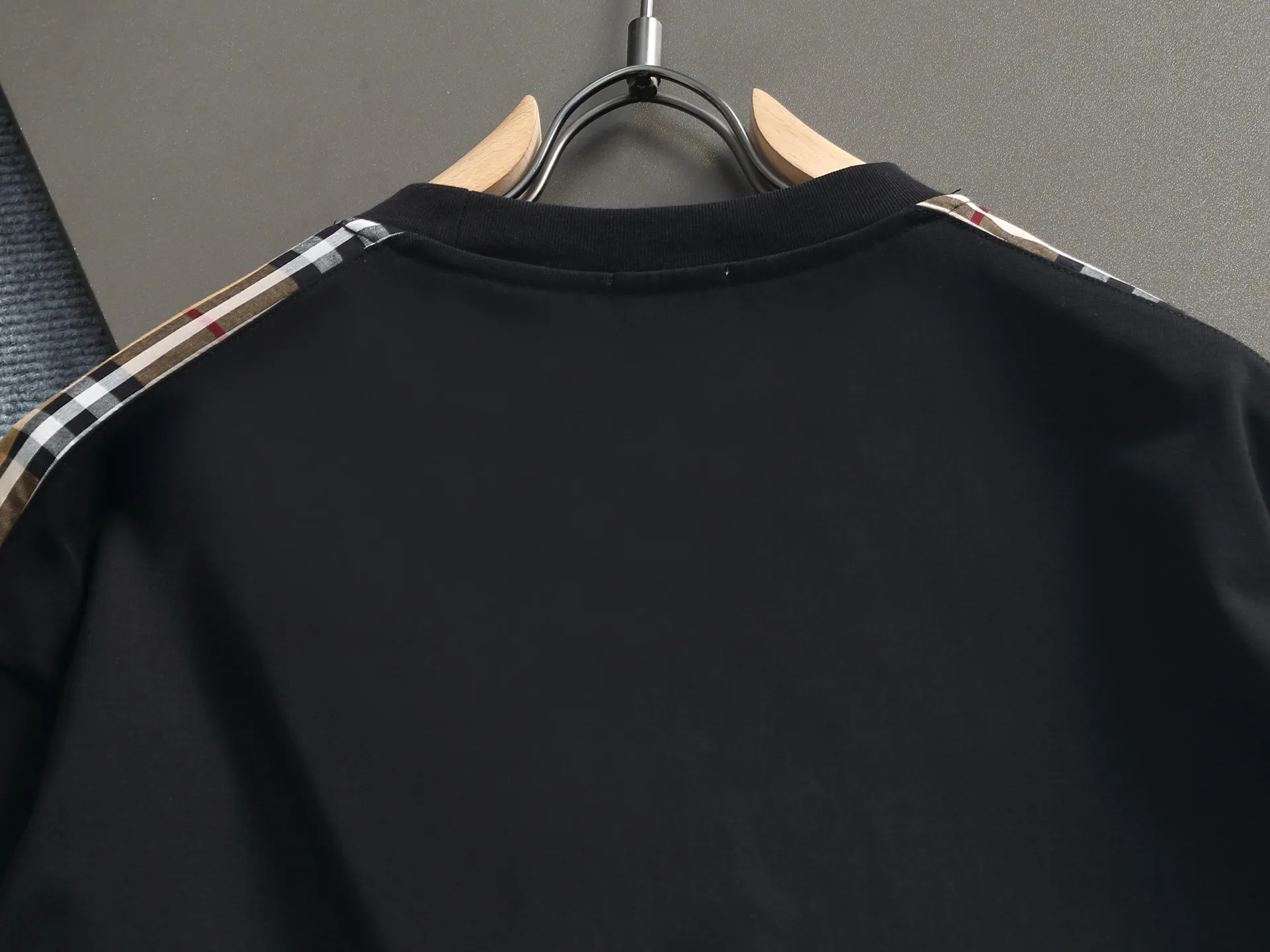 Футболки Женские Burberry 11151354
