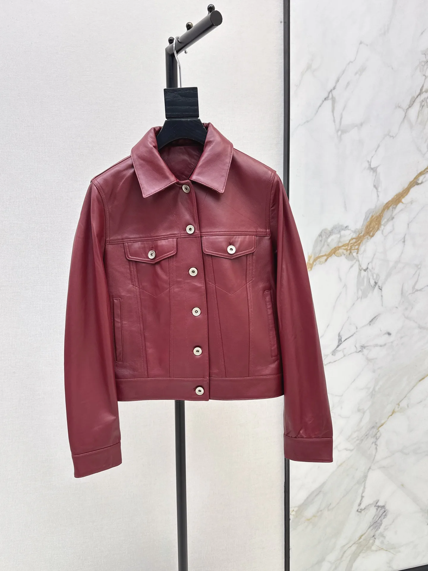 Кожаные Куртки И Дублёнки Женские Bottega Veneta 18173024