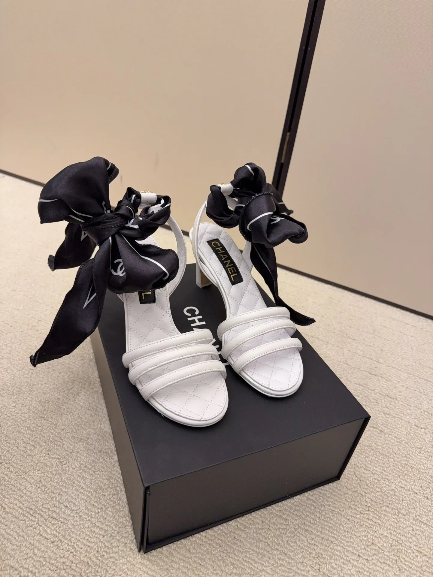 Босоножки Женские Chanel 453694