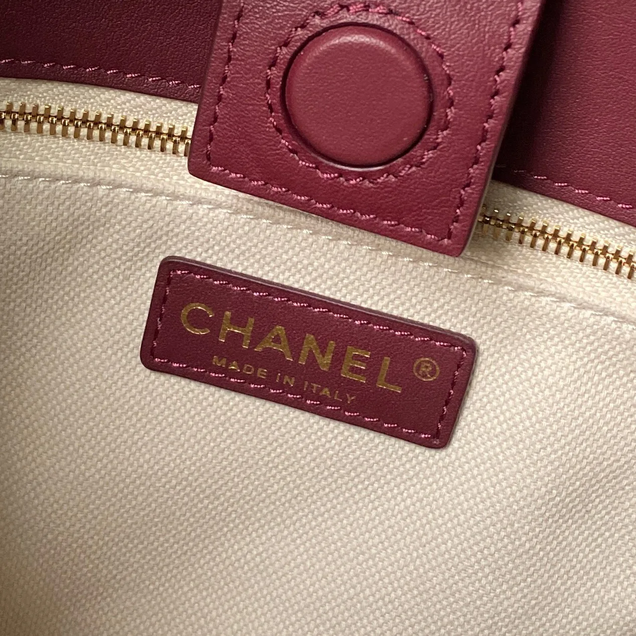 Классические Сумки Женские Chanel 16990490