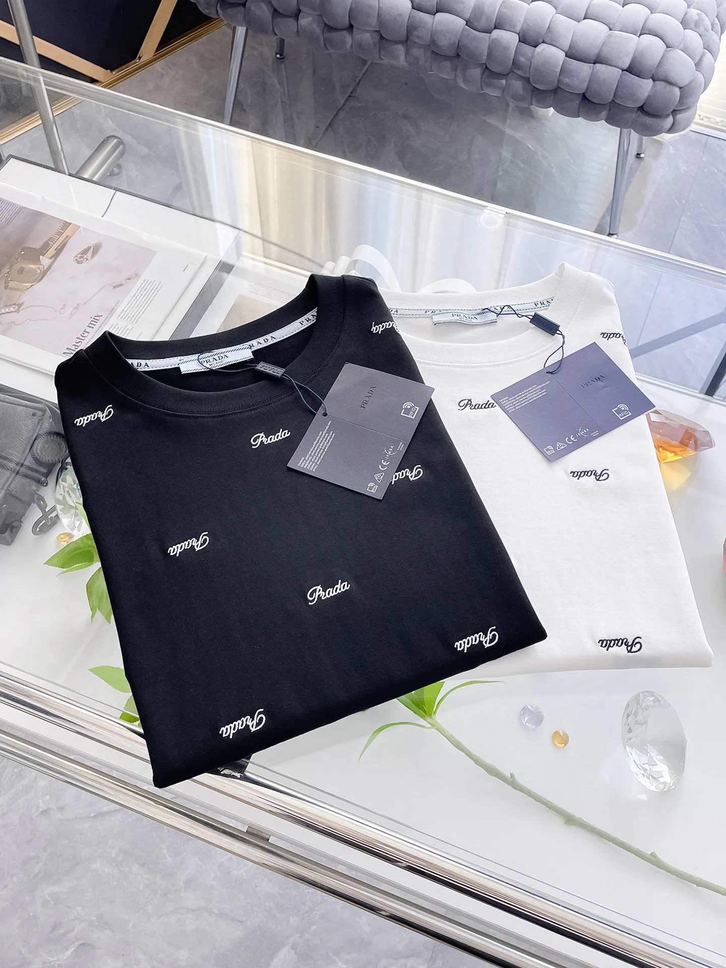 Футболки Мужские Prada 17579845