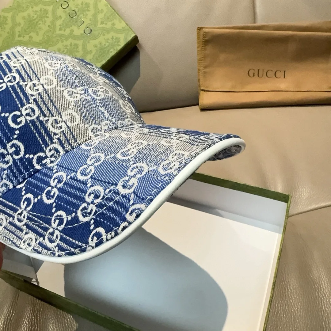 Головные Уборы Gucci 18347048