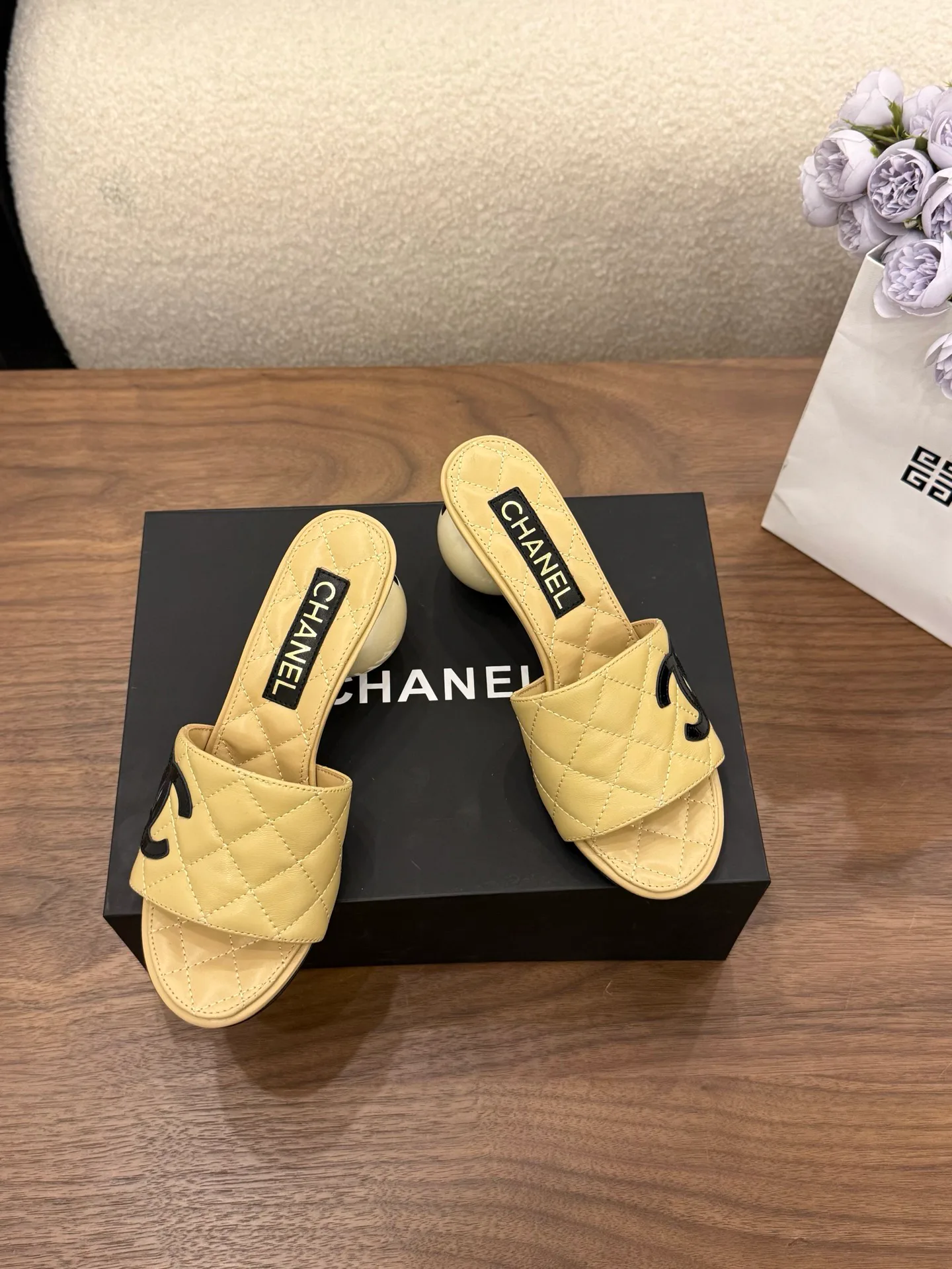Сандалии Женские Chanel 11559134