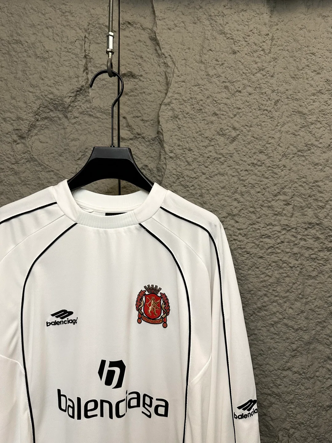 Футболки Женские Balenciaga 12310455