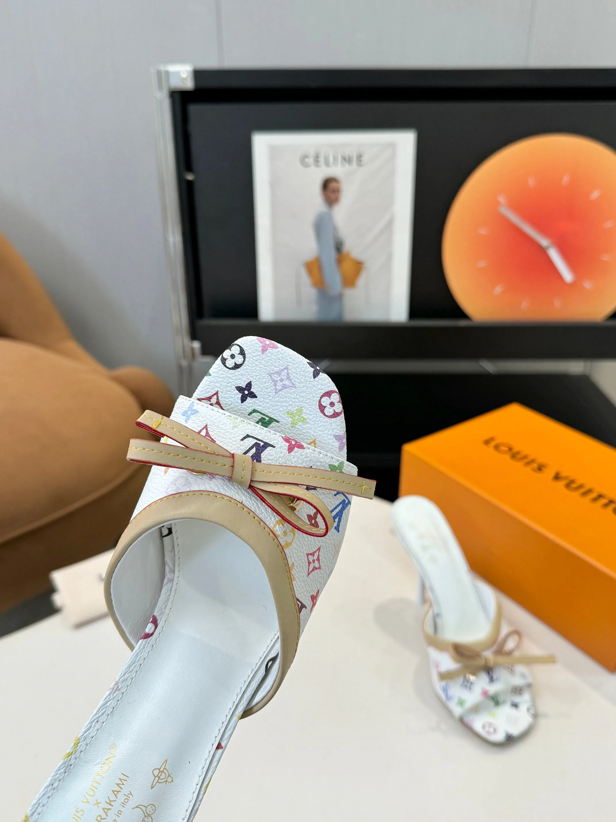 Босоножки Женские Louis Vuitton 11190676