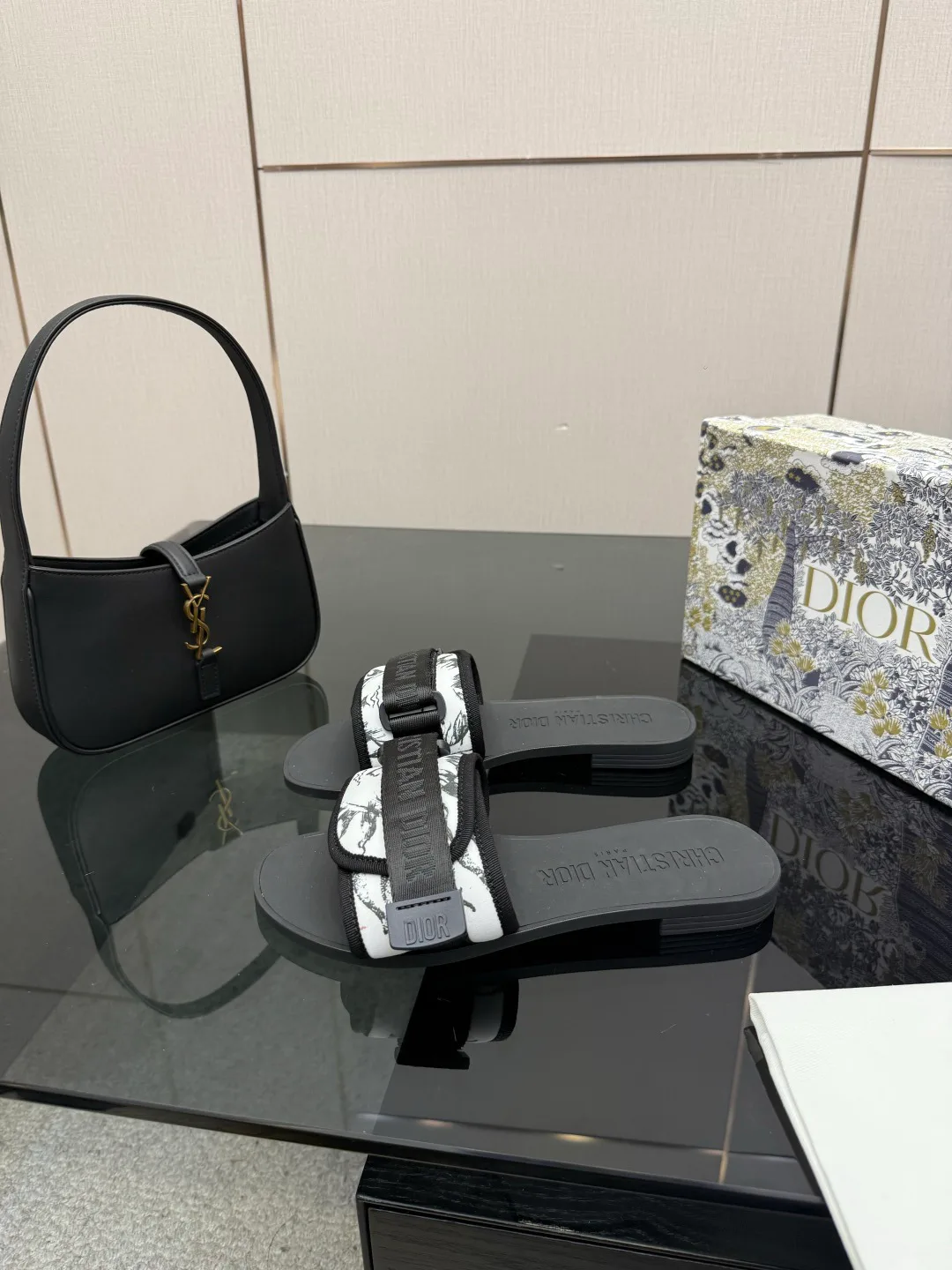 Шлепанцы Женские Christian Dior 5084418