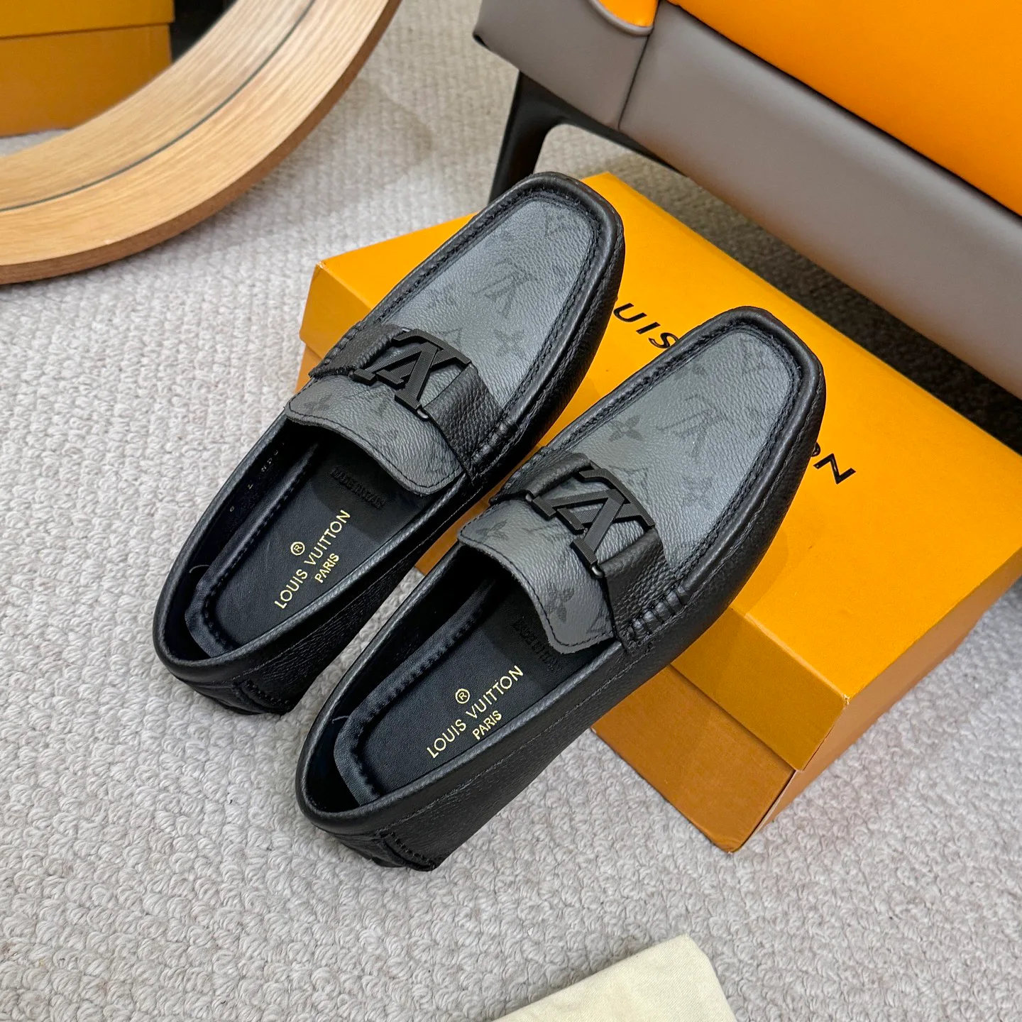 Лоферы И Туфли Мужские Louis Vuitton 17514743