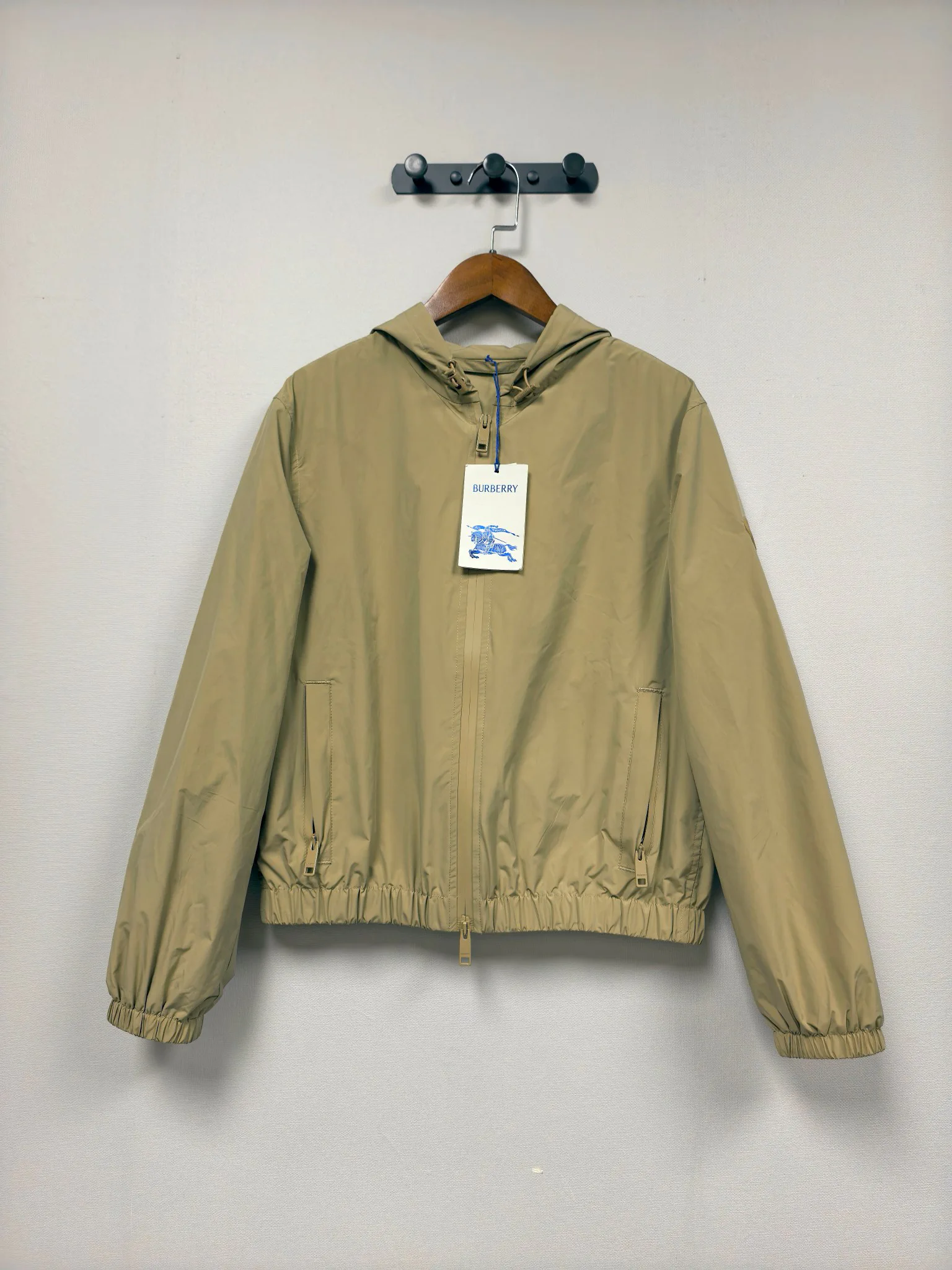 Куртки И Пуховики Женские Burberry 18151033
