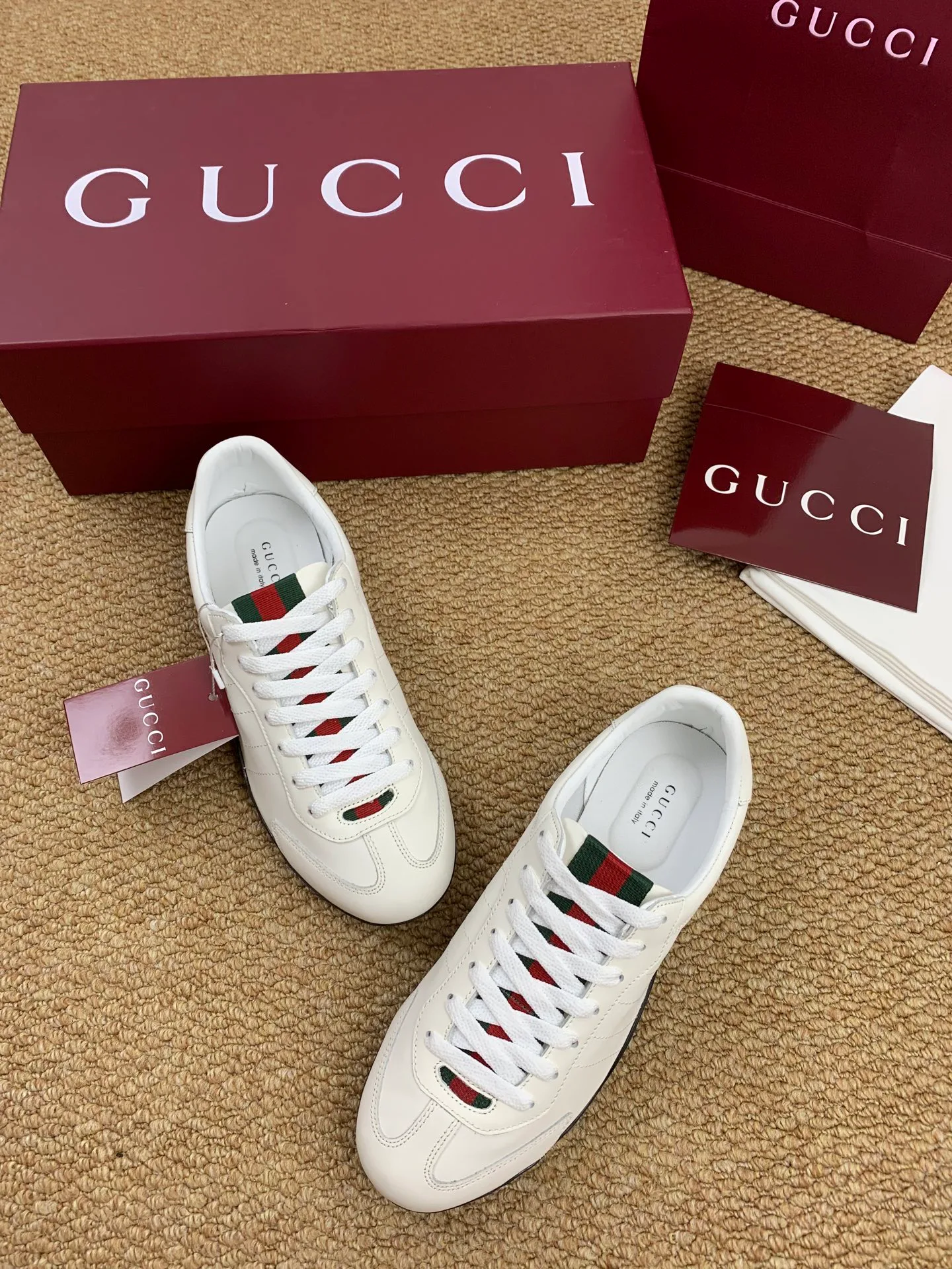 Кроссовки Женские Gucci 10646360