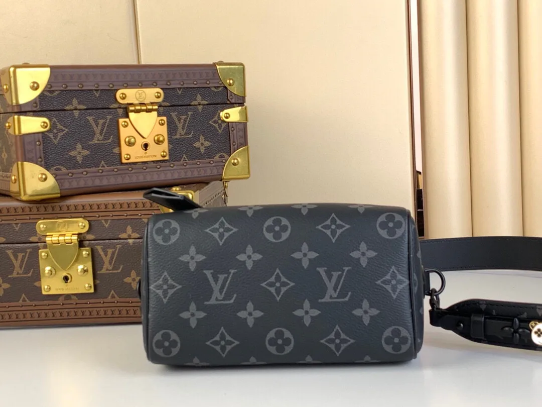 Сумки На Ремне Женские Louis Vuitton 18227597
