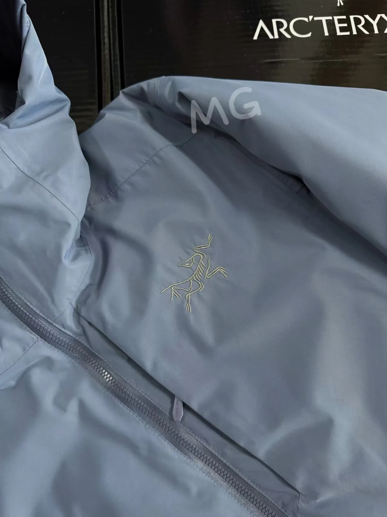 Куртки И Пуховики Женские Arcteryx 19260878