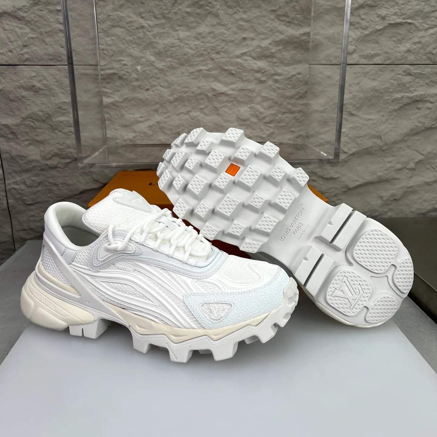 Кроссовки Мужские Louis Vuitton 4489114