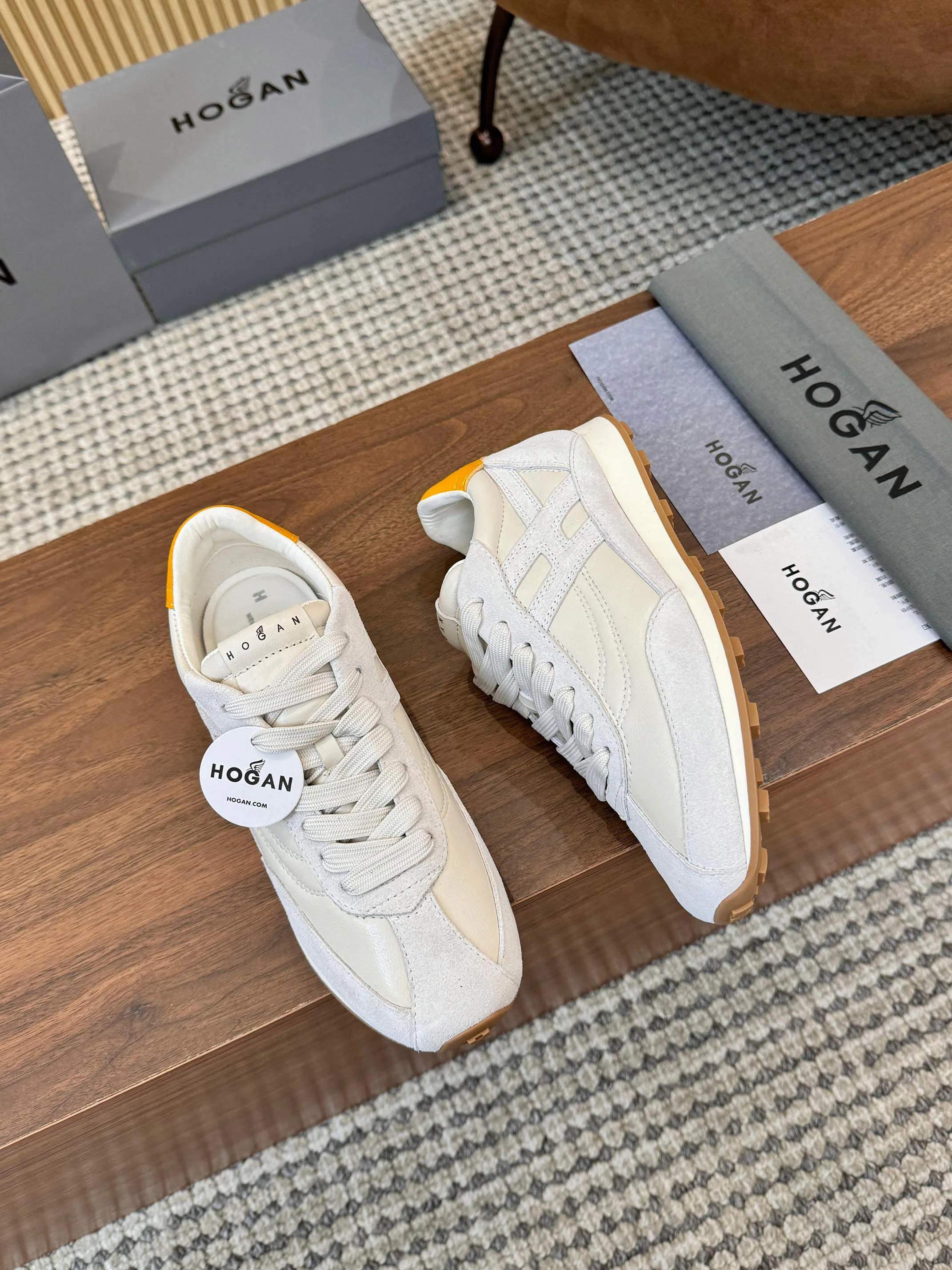 Кроссовки Женские Hogan 11745756