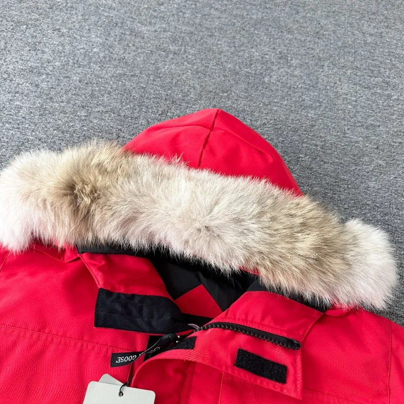 Куртки И Пуховики Женские Canada Goose 18722844
