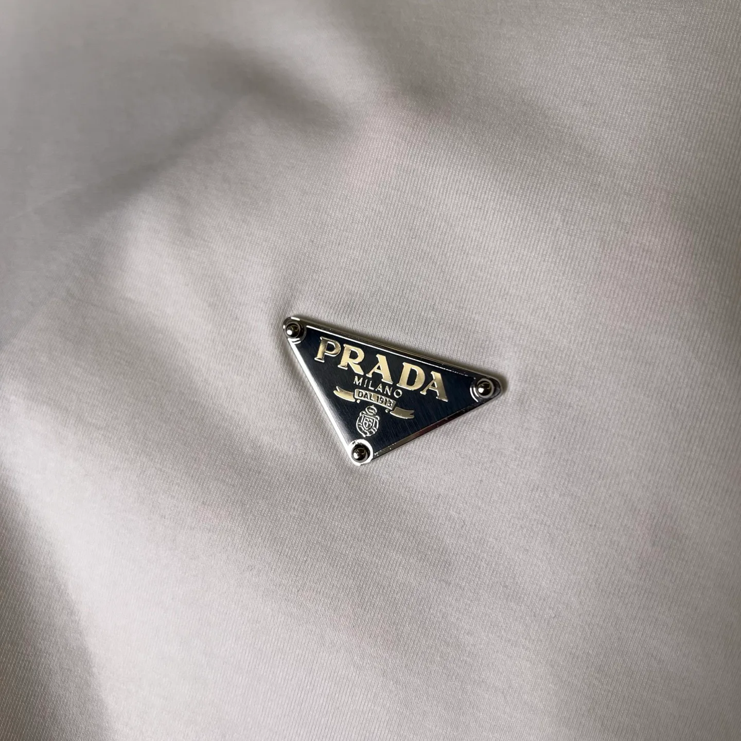 Футболки Женские Prada 11000489